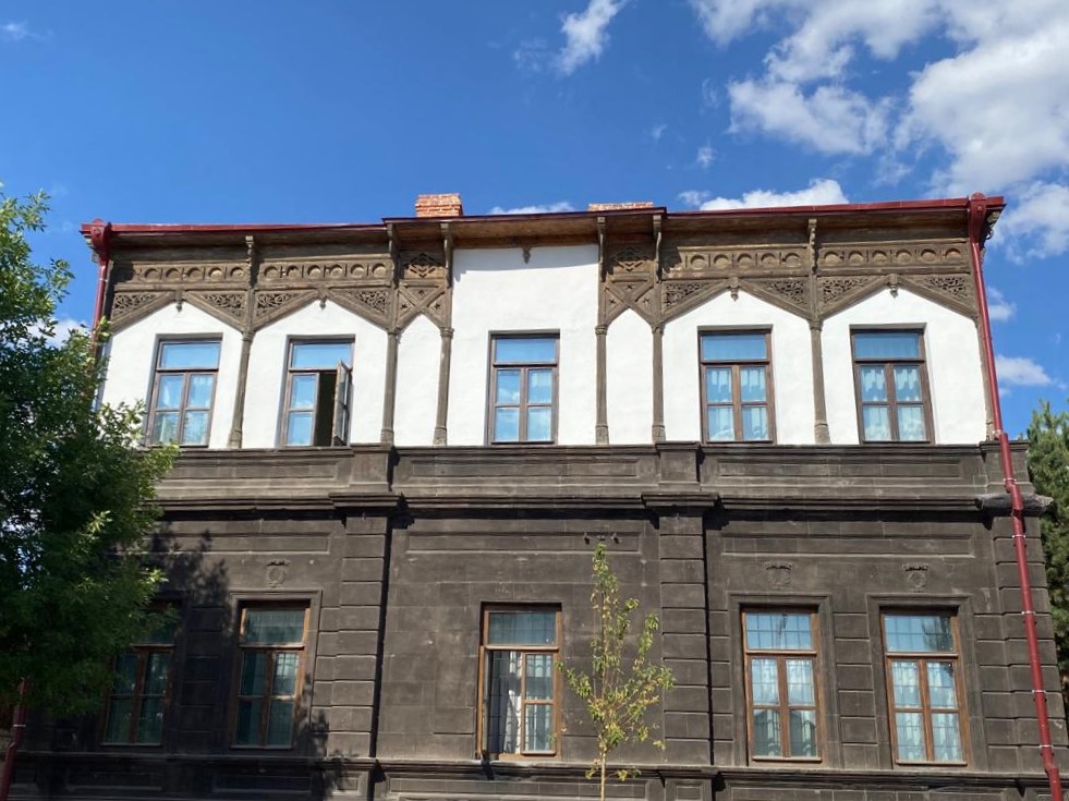 DOĞUDAKİ CENNET KARS