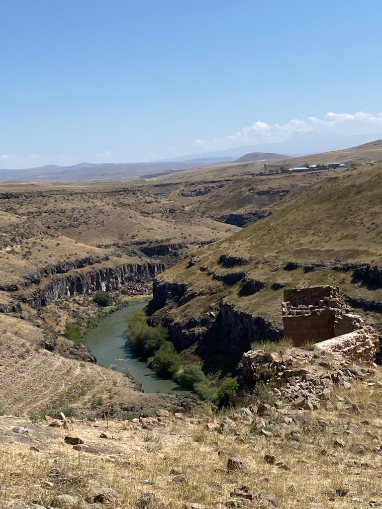 DOĞUDAKİ CENNET KARS