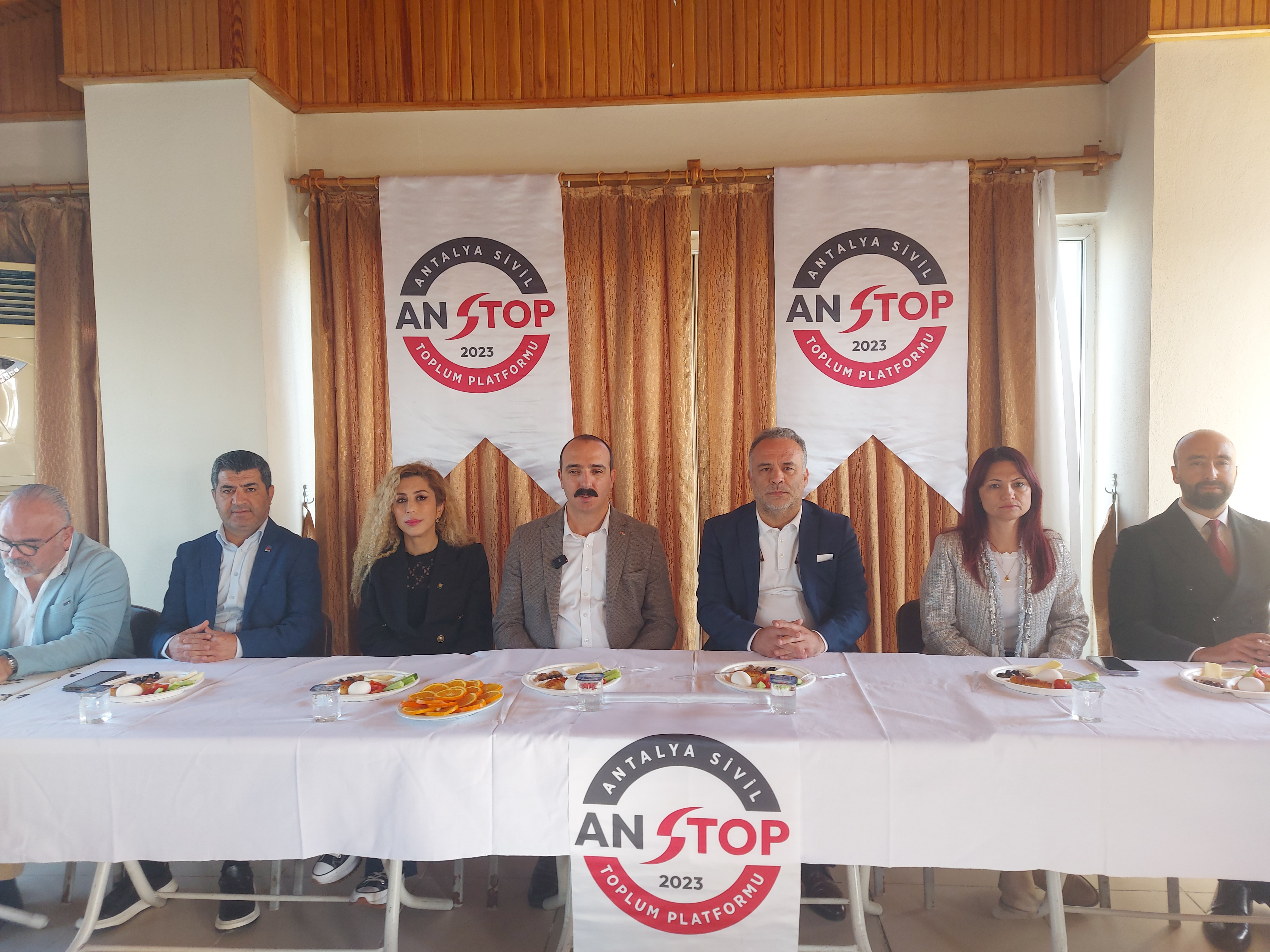 Anstop'un konuğu Cem Kotan oldu
