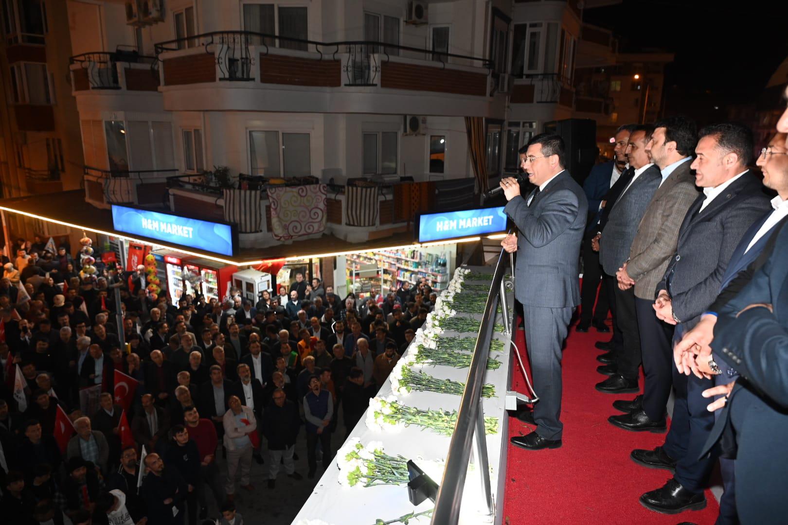 Tütüncü’nün Alanya seçim ofisi ziyareti mitinge dönüştü