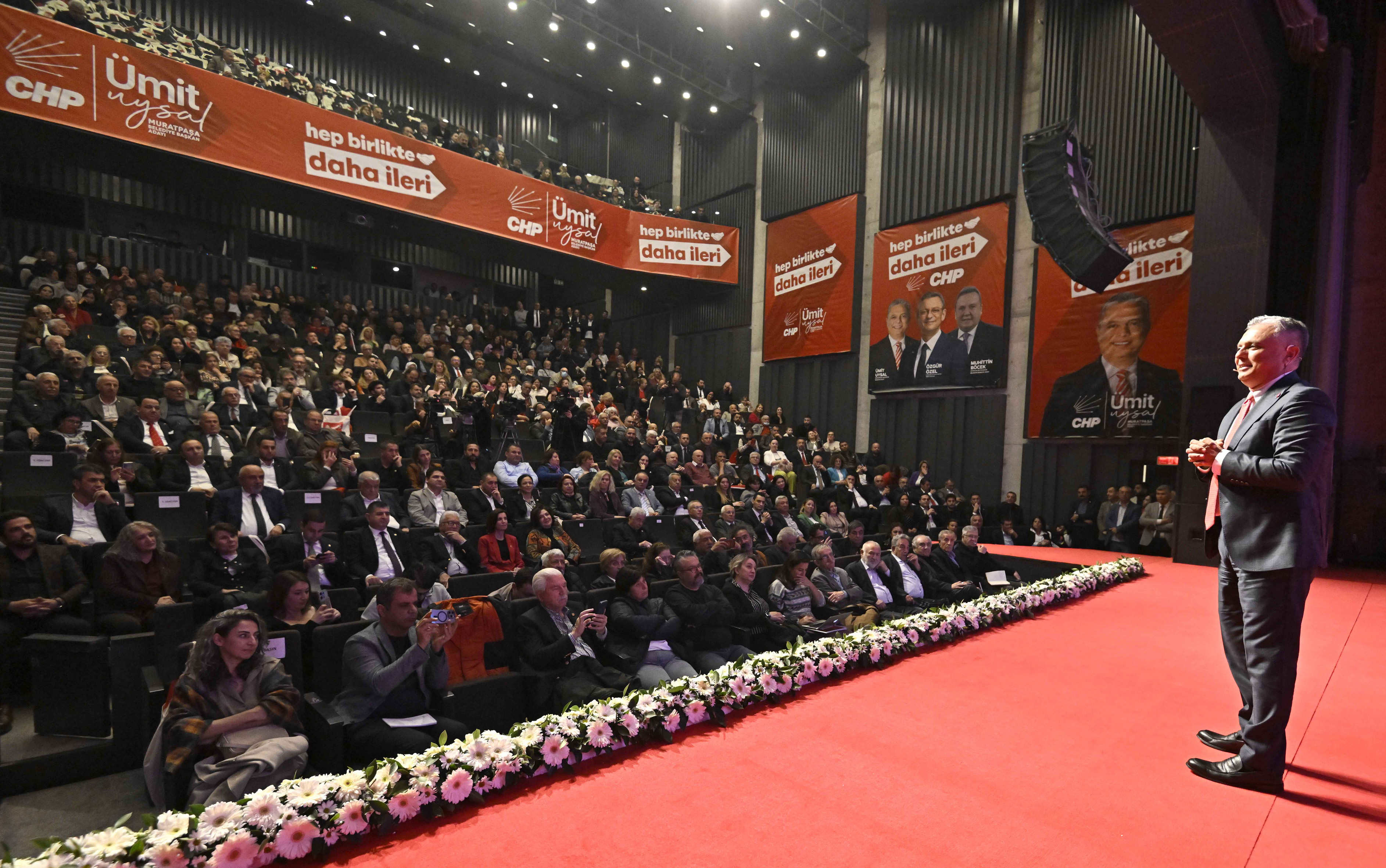 Ümit Uysal'dan 10 başlıkta 35 Proje