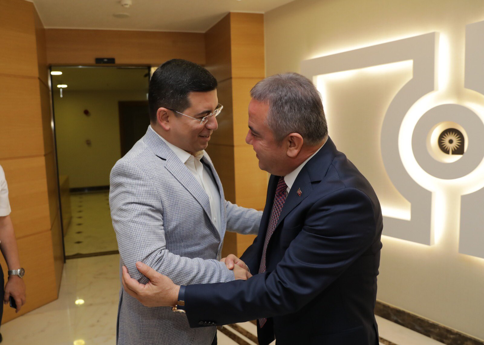 KÜÇÜK BİR SANCAKTAN DÜNYA KENTİ ANTALYA'YA