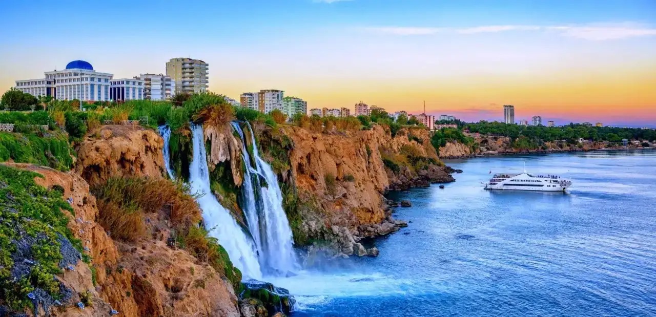 Turistlerin Gözdesi! Antalya'da Görülmesi Gereken Şelaleler