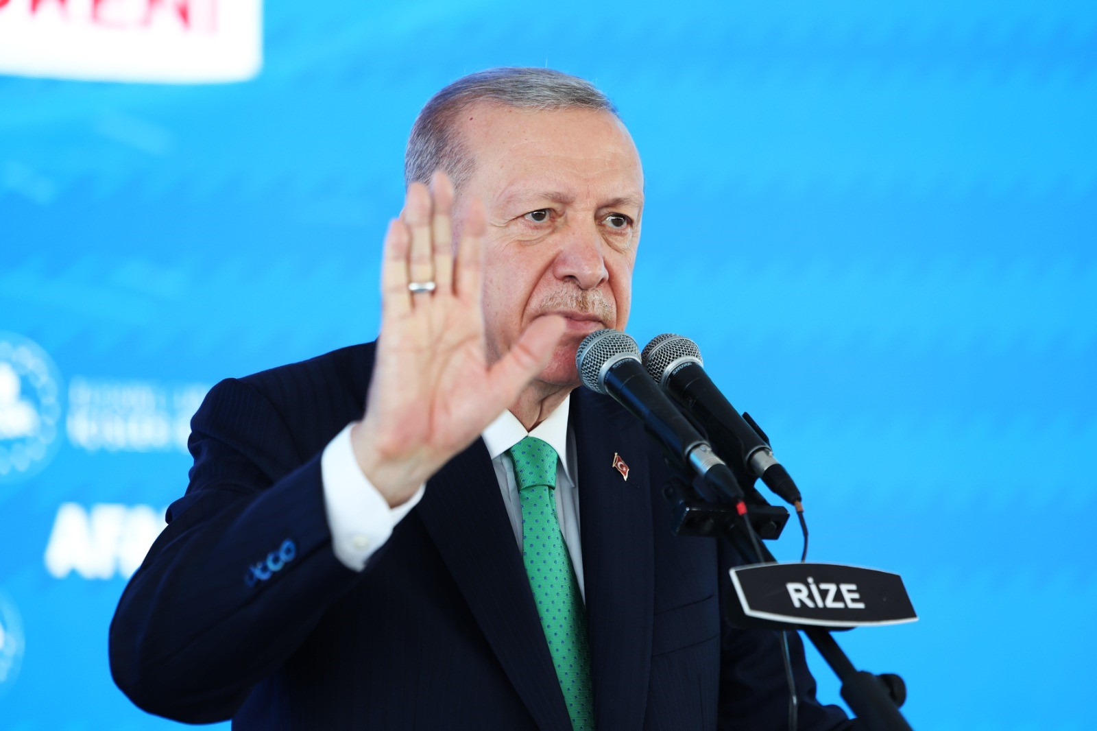 Cumhurbaşkanı Erdoğan: CHP'li belediyeler SGK'ya borçluluk noktasında zirveyi kimseye bırakmıyor
