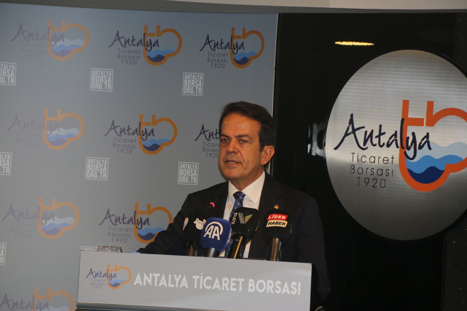 Tarım Alanları Artmıyor Aksine Azalıyor