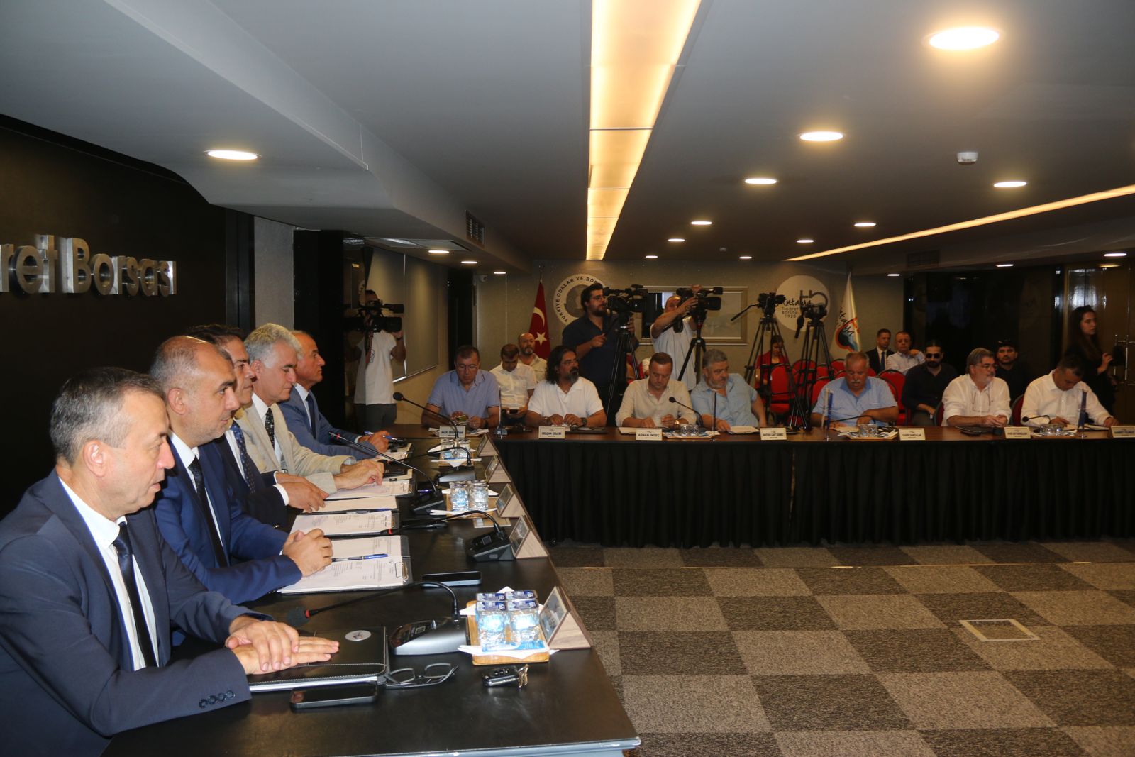 Tarım Alanları Artmıyor Aksine Azalıyor