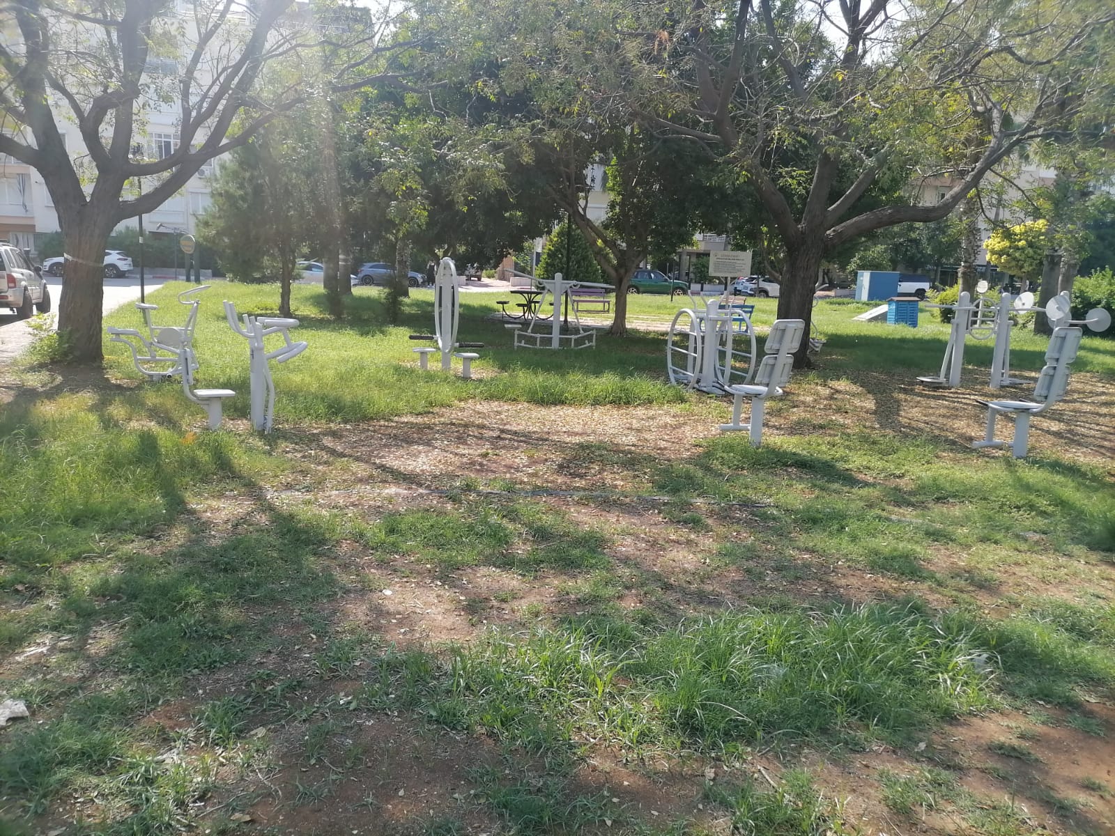 Özgür Dinçer Parkı bakımsız kaldı