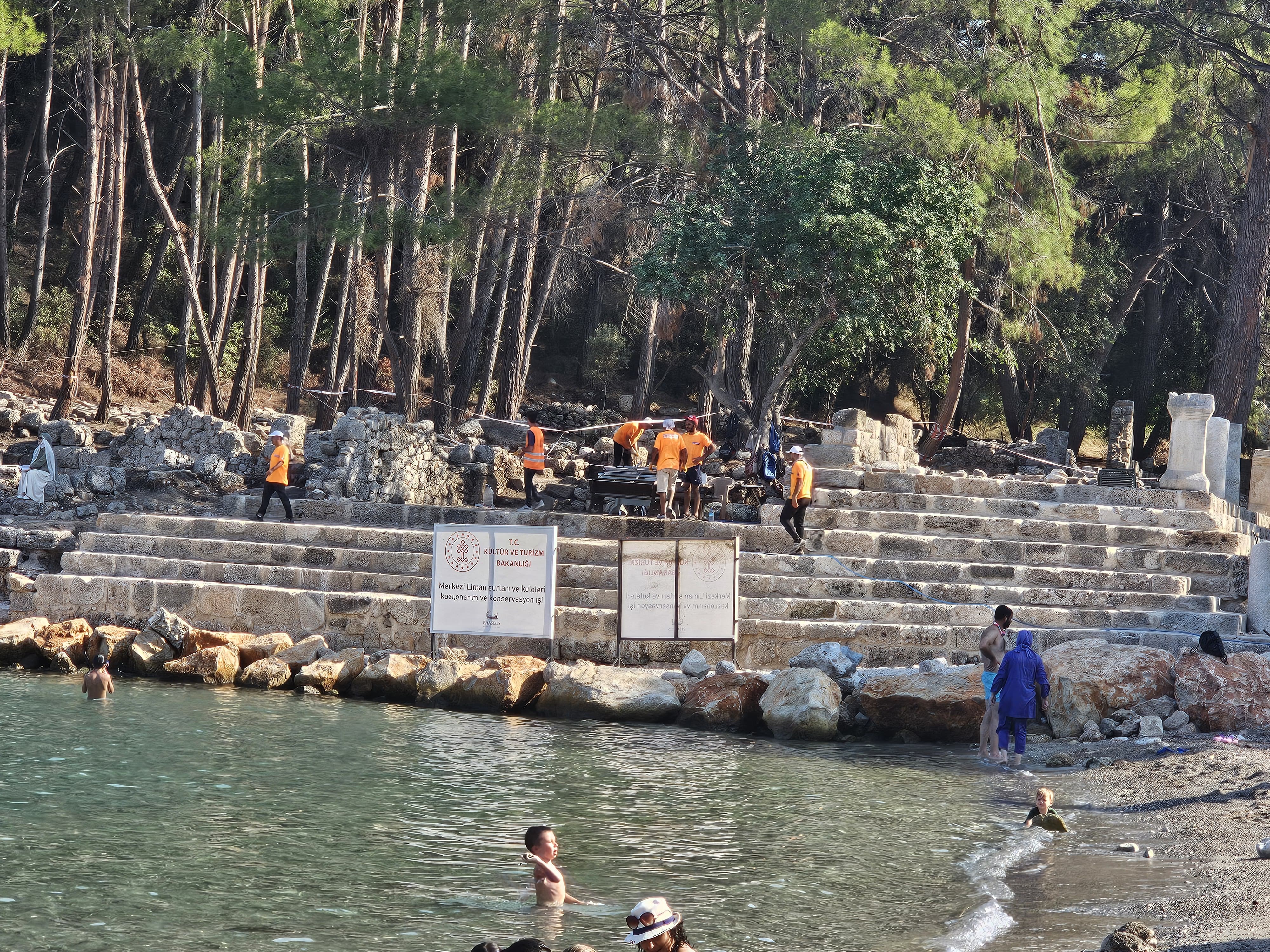 Phaselis Antik Kenti'nde Hummalı Çalışma: Tarih Gün Yüzüne Çıkıyor