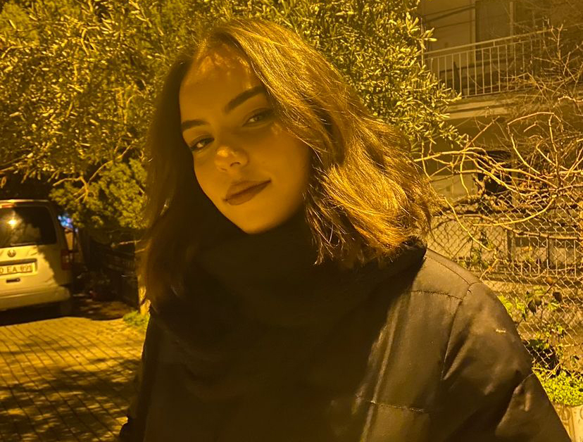 23 Yaşında Hastalık İle Mücadele Ediyor