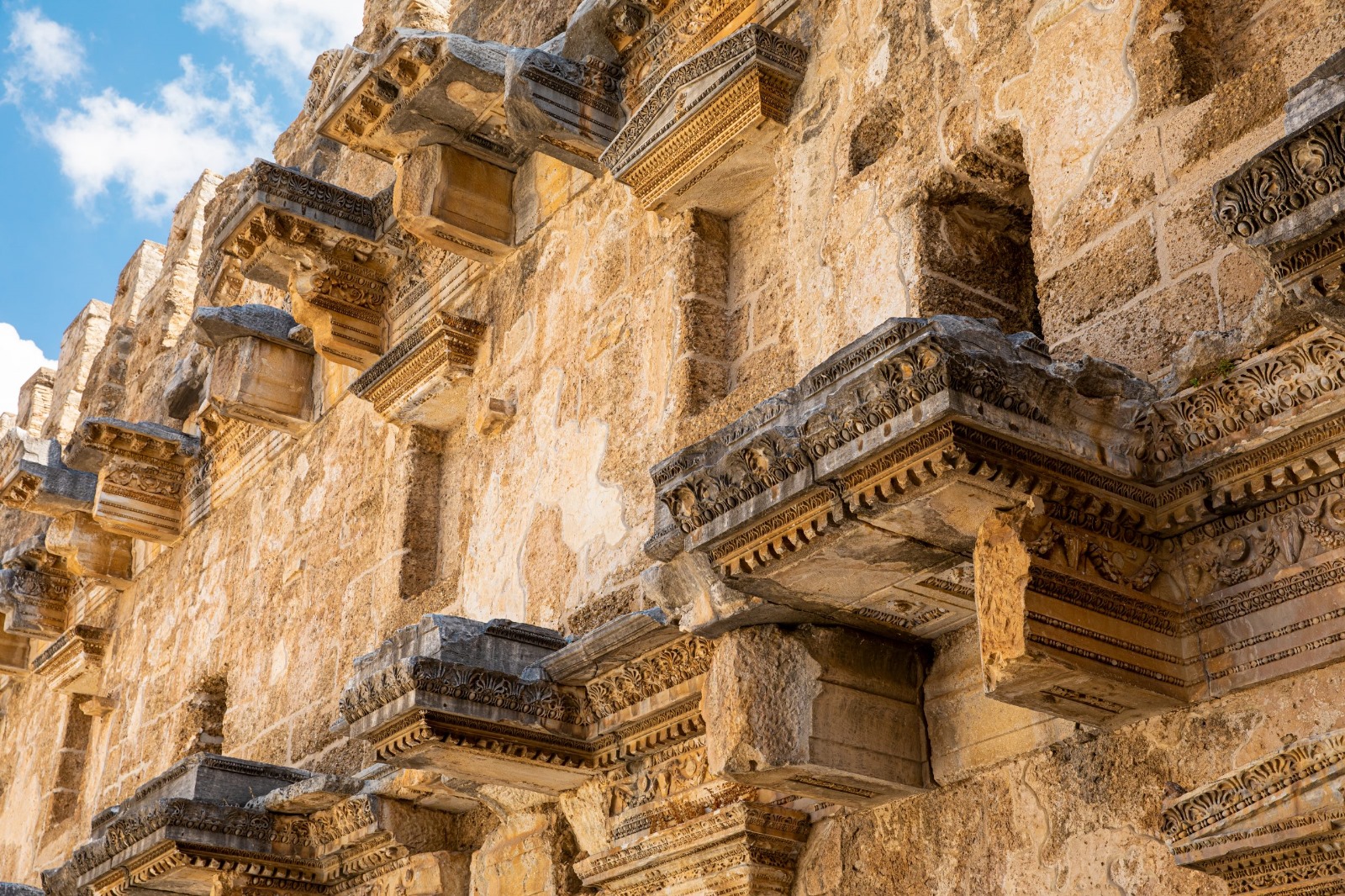 Antalya'nın Zamana Meydan Okuyan Mirası! Aspendos Antik Kent