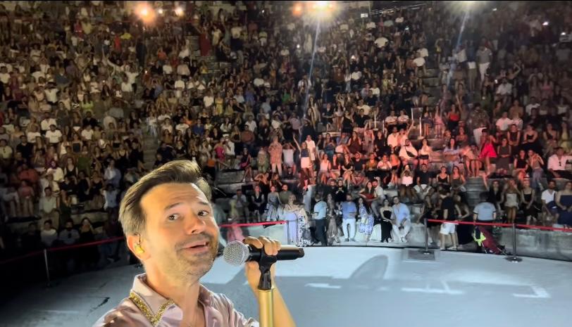 Aspendos Antik Tiyatrosu'nda Yalın Rüzgarı! Konserde İzdiham Yaşandı