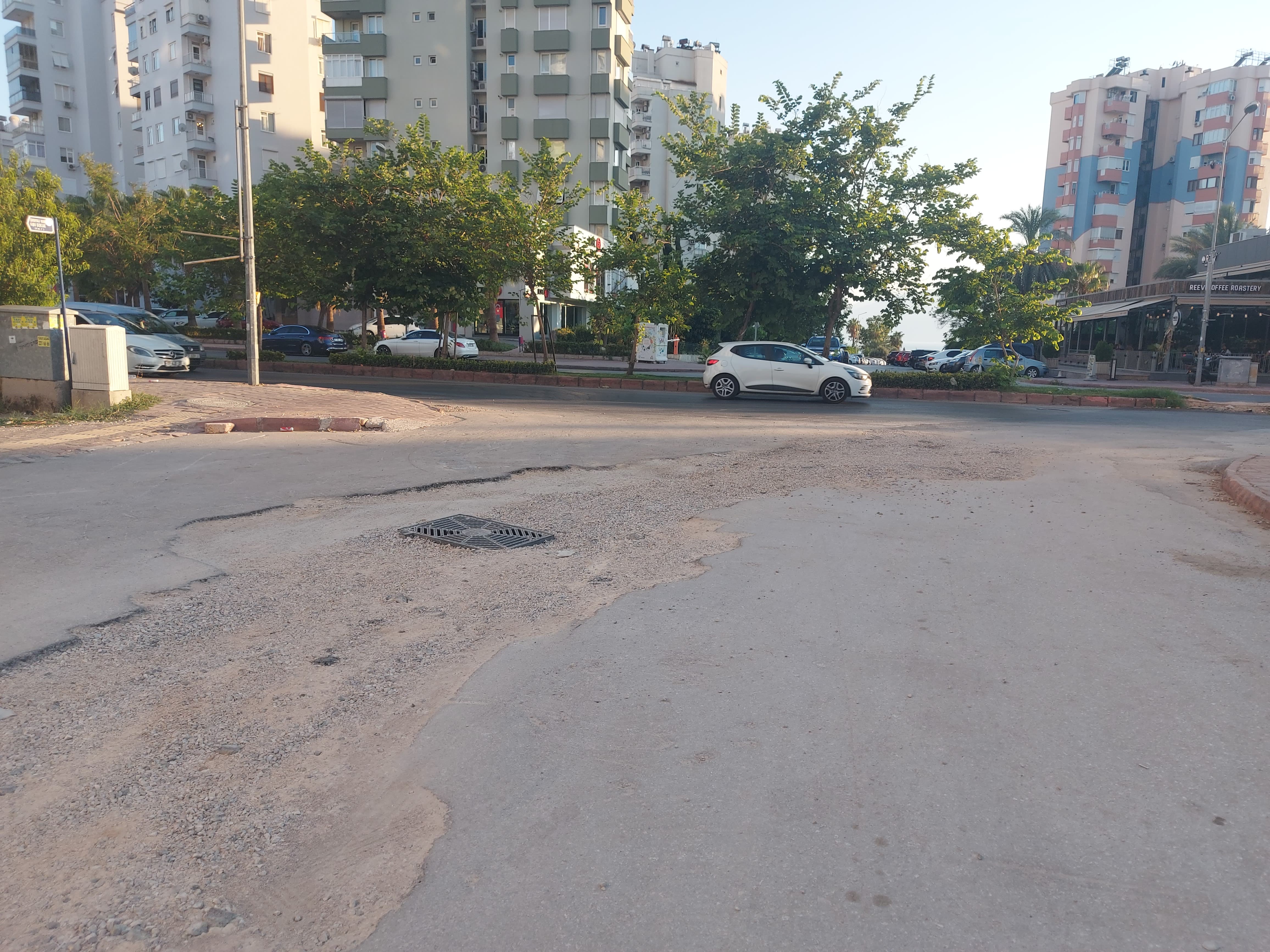 Yarım Bırakılan Çalışmalar Vatandaşları Mağdur Ediyor