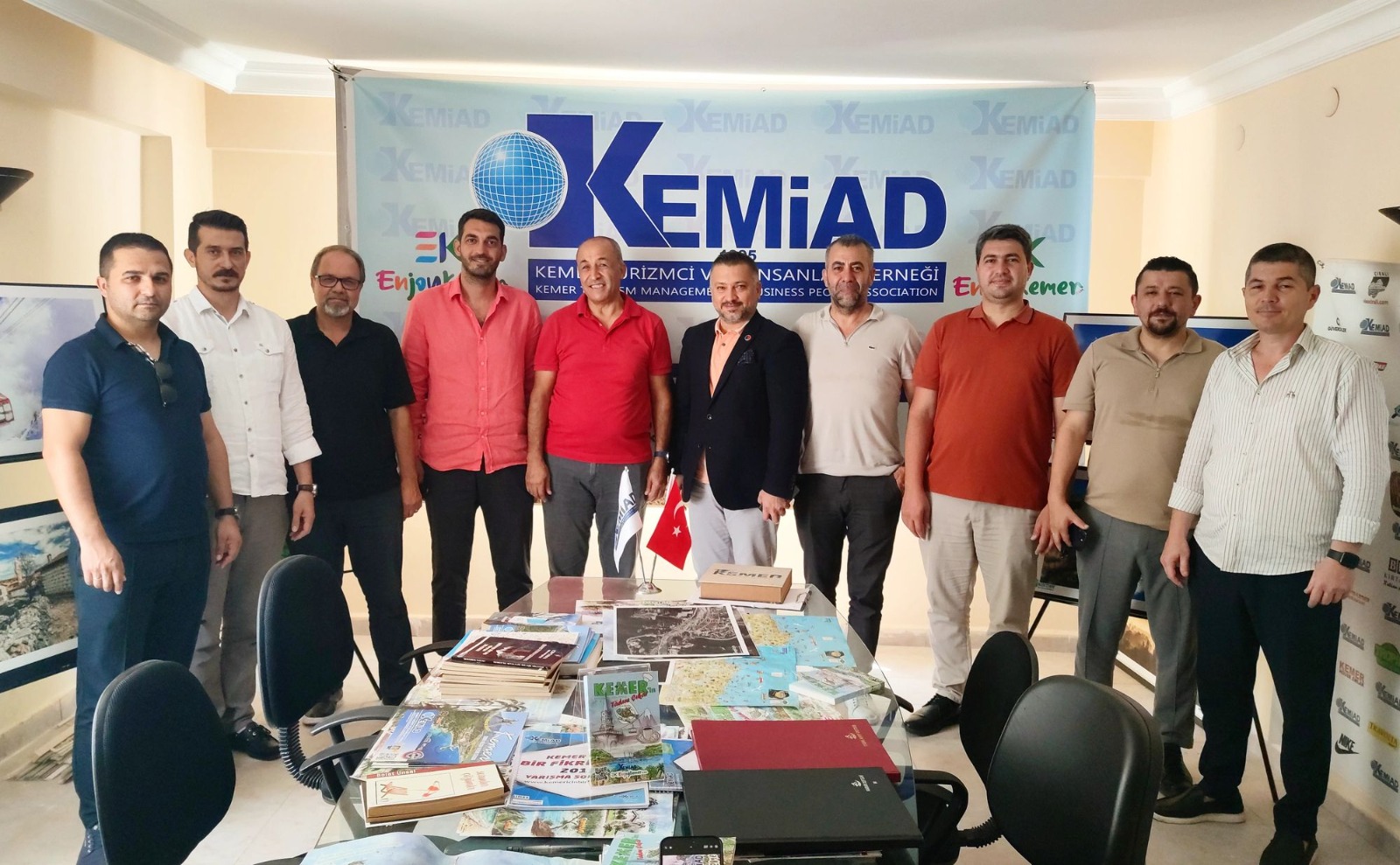 Ticaret ve İş Dünyası Kemer’de Çalışmalar Yaptı