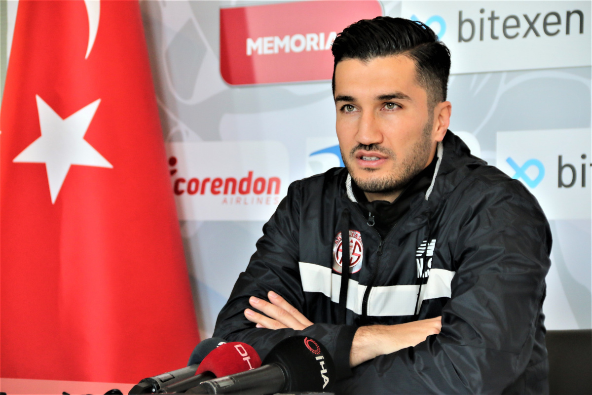 Nuri Şahin, İlk Bundesliga Maçına Çıkıyor
