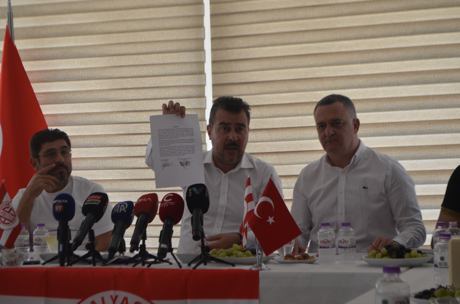 Başkan Çetin: 'Antalyaspor markadır, ranta, algıya kimse cesaret etmesin'