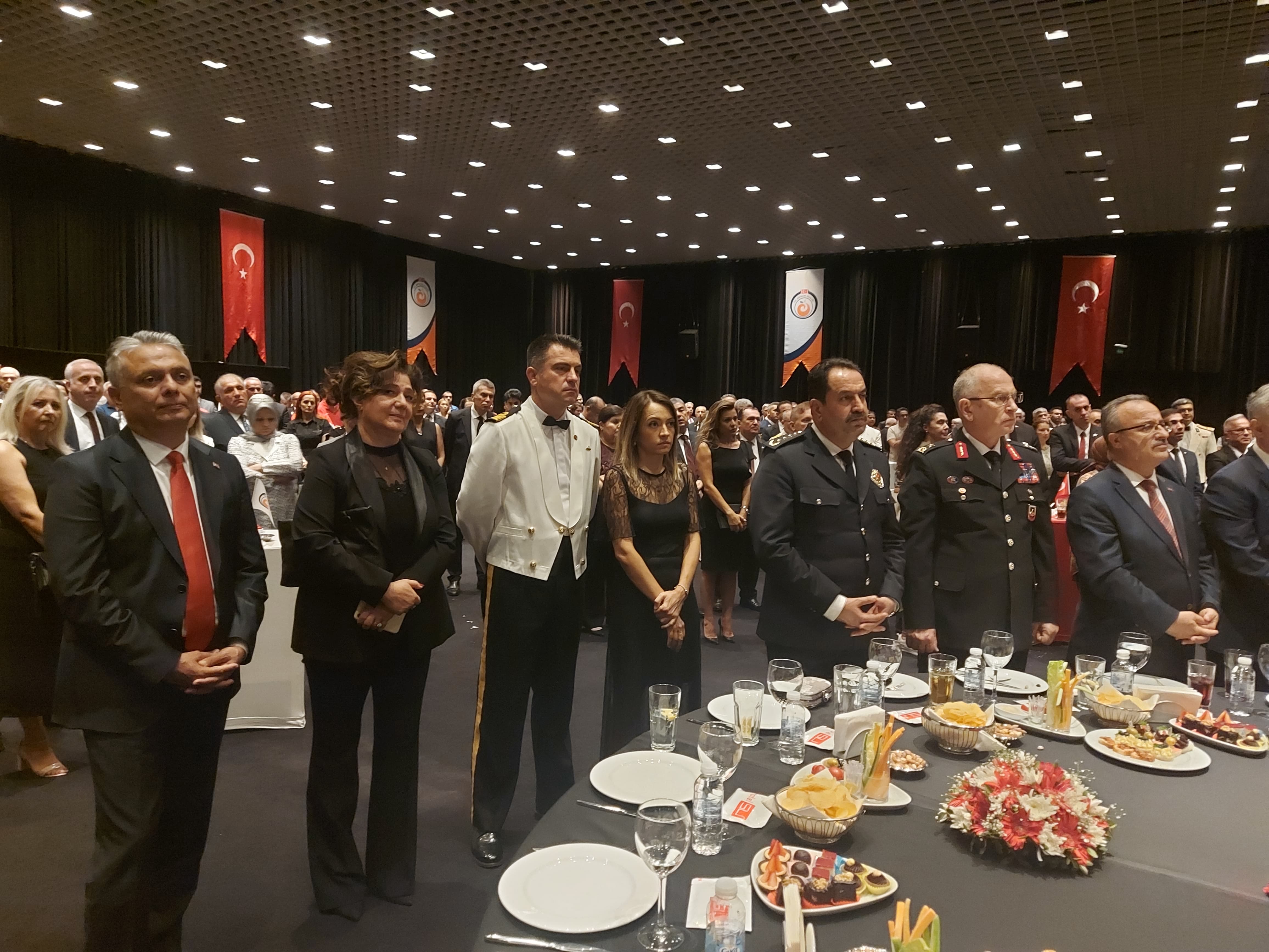 Antalya Valiliğinden Zafer Bayramı Resepsiyonu