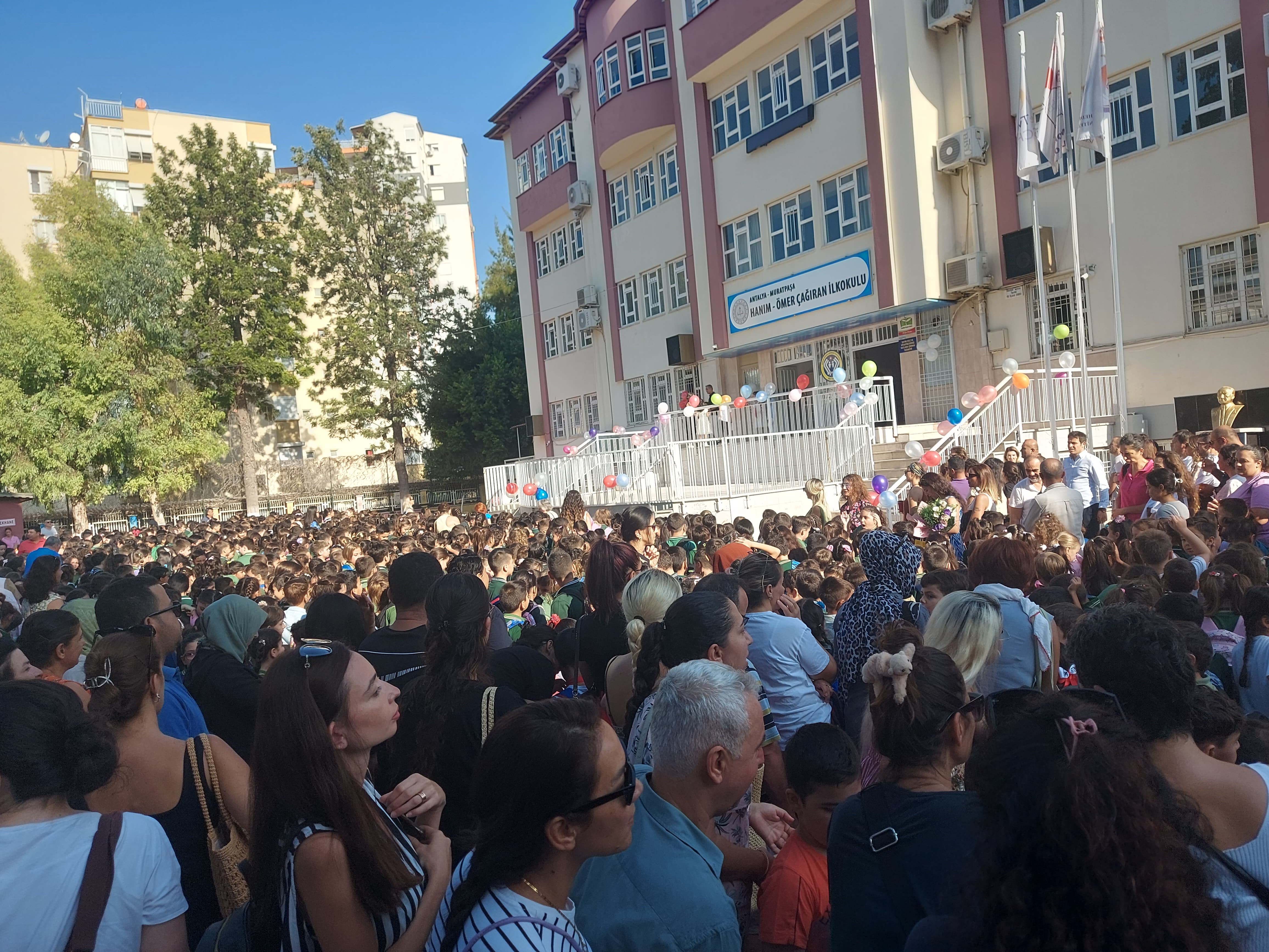 Hanım Ömer Çağıran İlkokulu’nda Ders Zili Çaldı: 2024-2025 Eğitim Öğretim Yılı Başladı