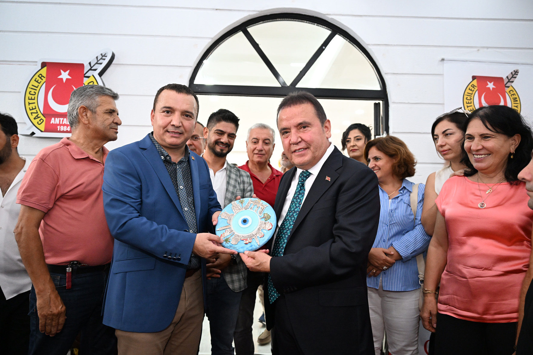Antalya Gazeteciler Cemiyeti Sosyal Tesisi Jade Cafe açıldı