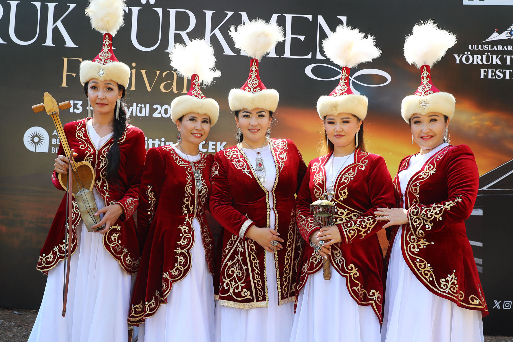 Döşemealtı'nda Yörük Türkmen Festivali'ne yoğun katılım