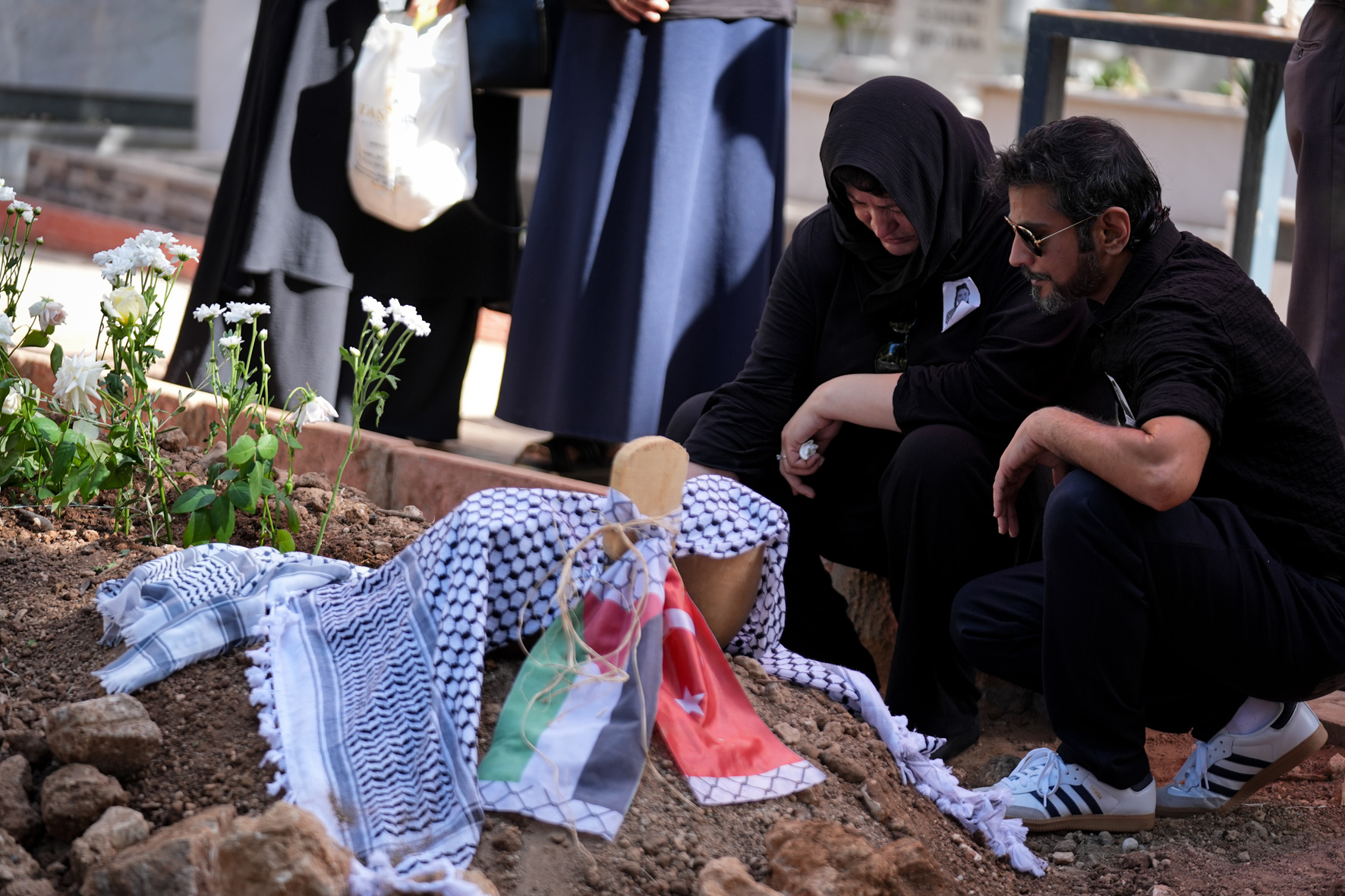 İsrail askerlerince öldürülen Ayşenur Ezgi Eygi, son yolculuğuna uğurlandı
