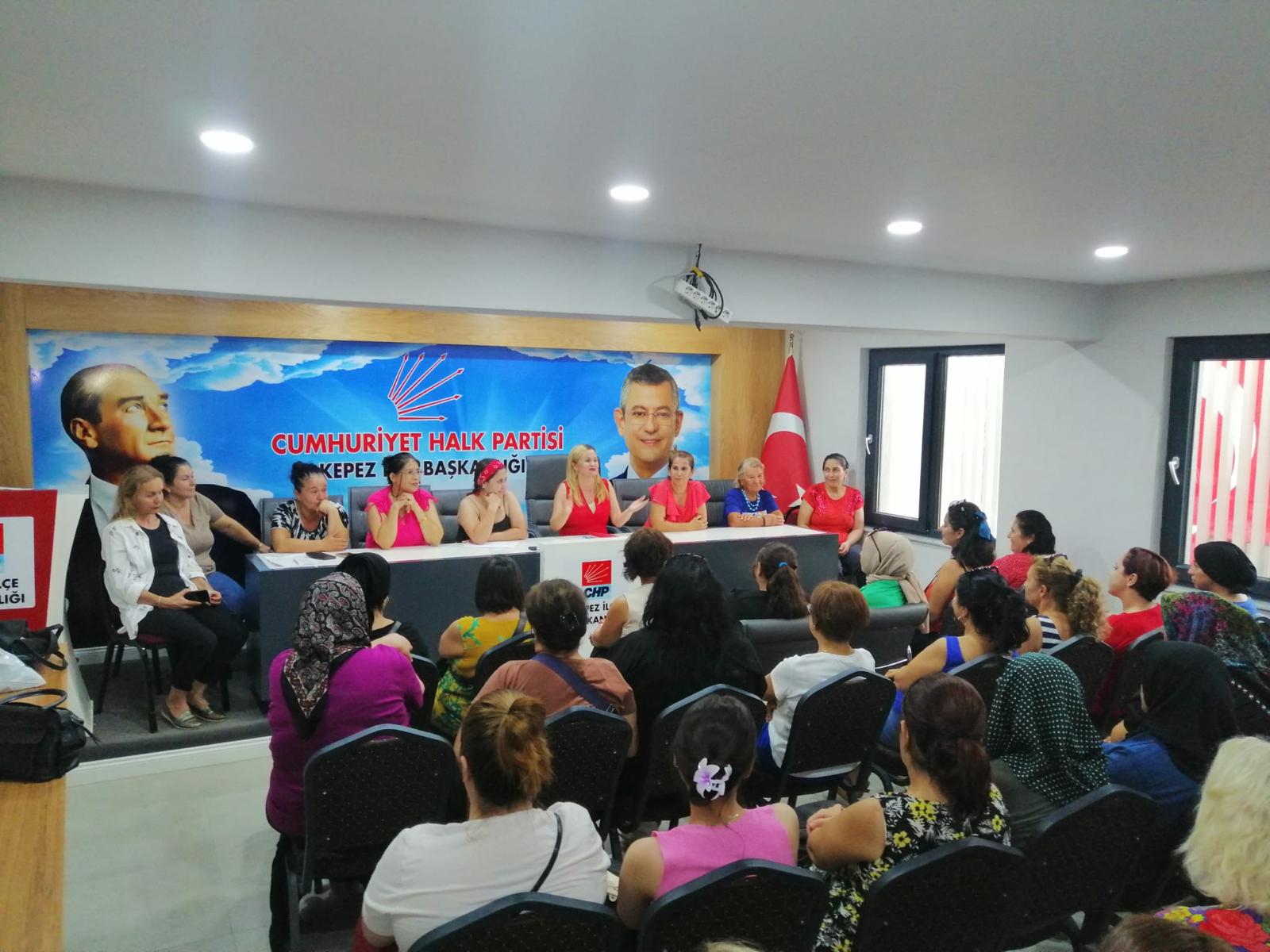 CHP Kepezli Kadınlardan Bir İlk