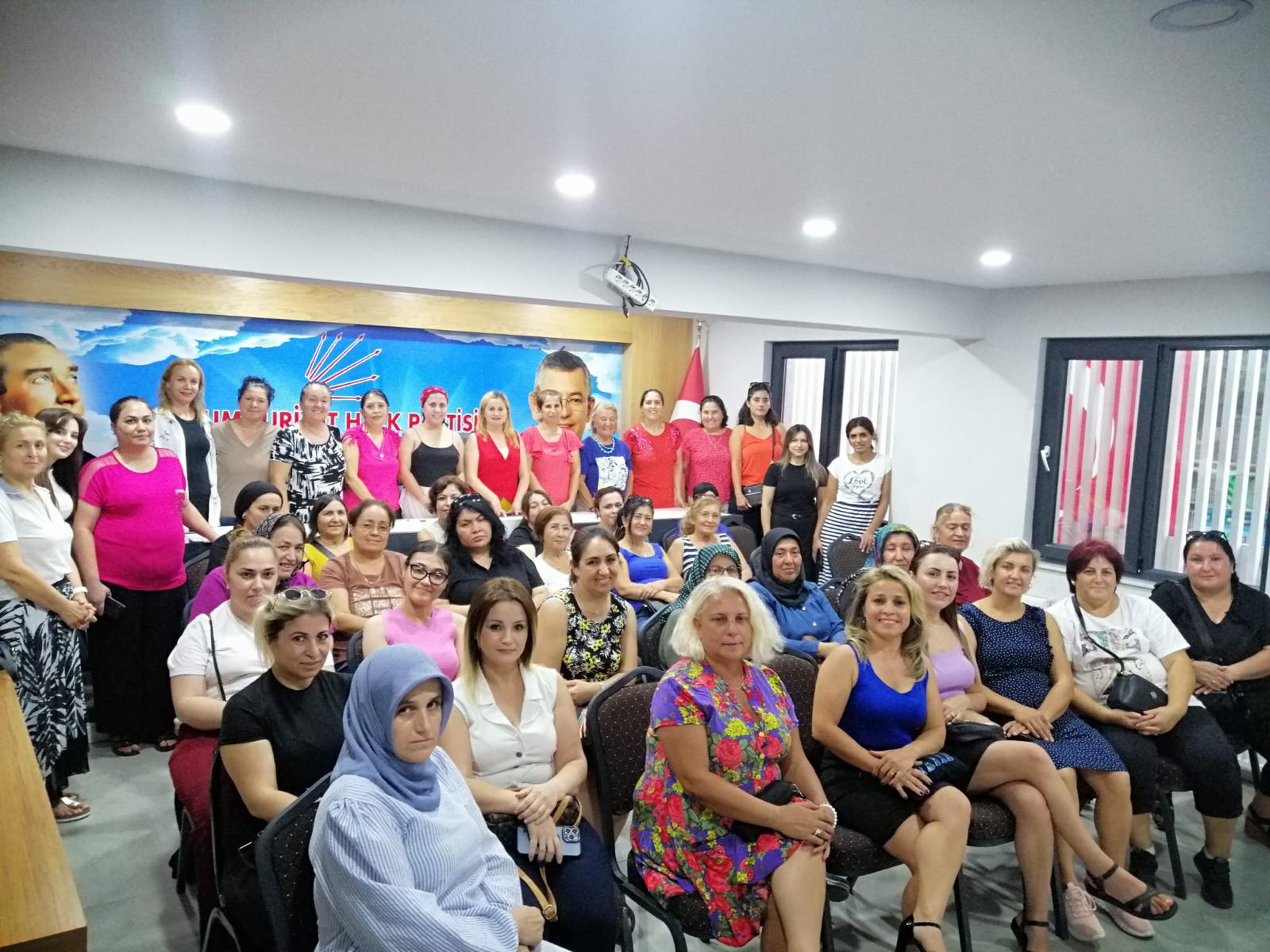 CHP Kepezli Kadınlardan Bir İlk