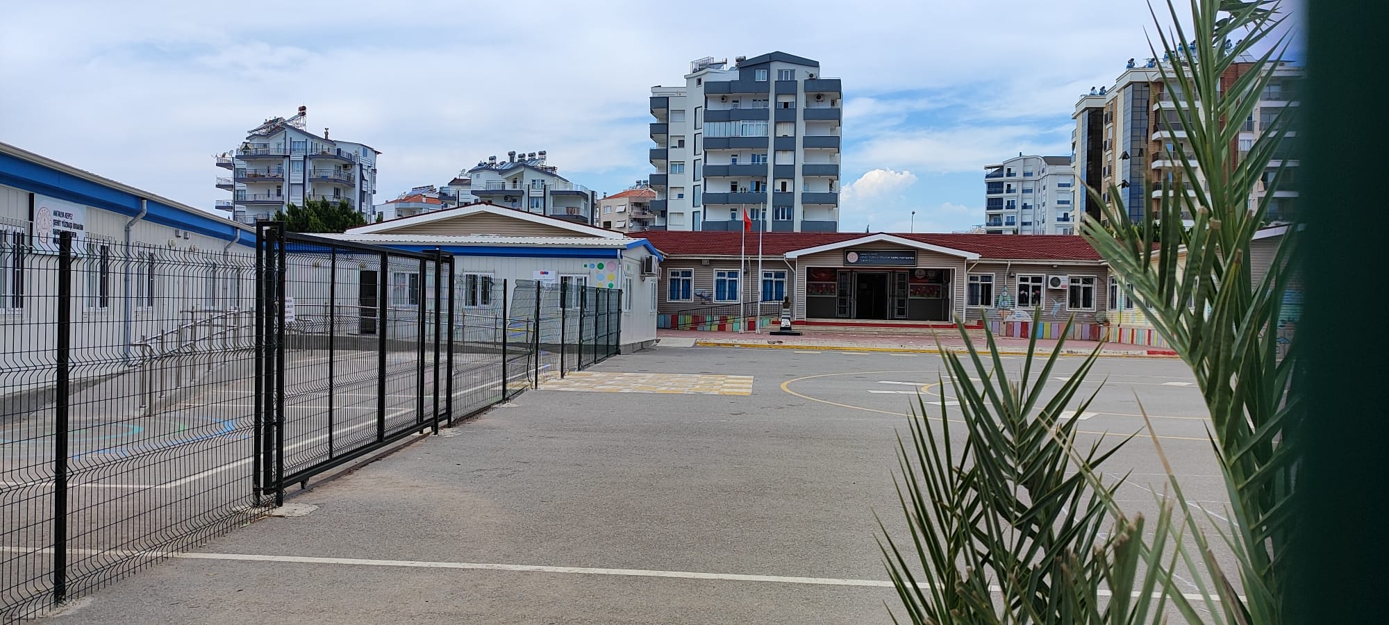 Yapılan okula tepki