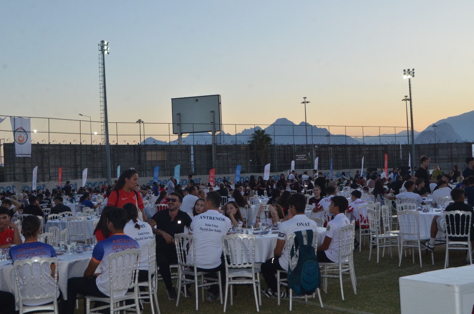 Antalya’nın Altın Çocukları Yemekte Bir Araya Geldi