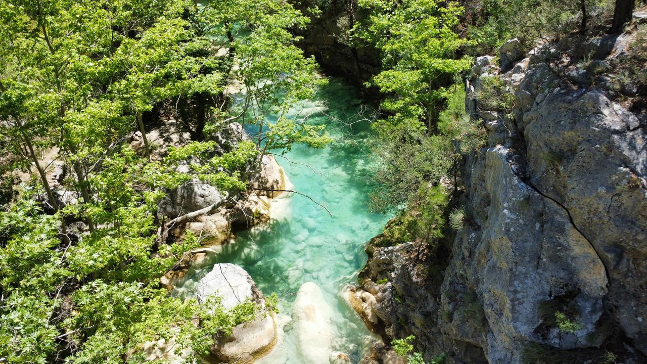 Antalya'da "Gümüşdamla Kanyonu" doğaseverlerin rotasında