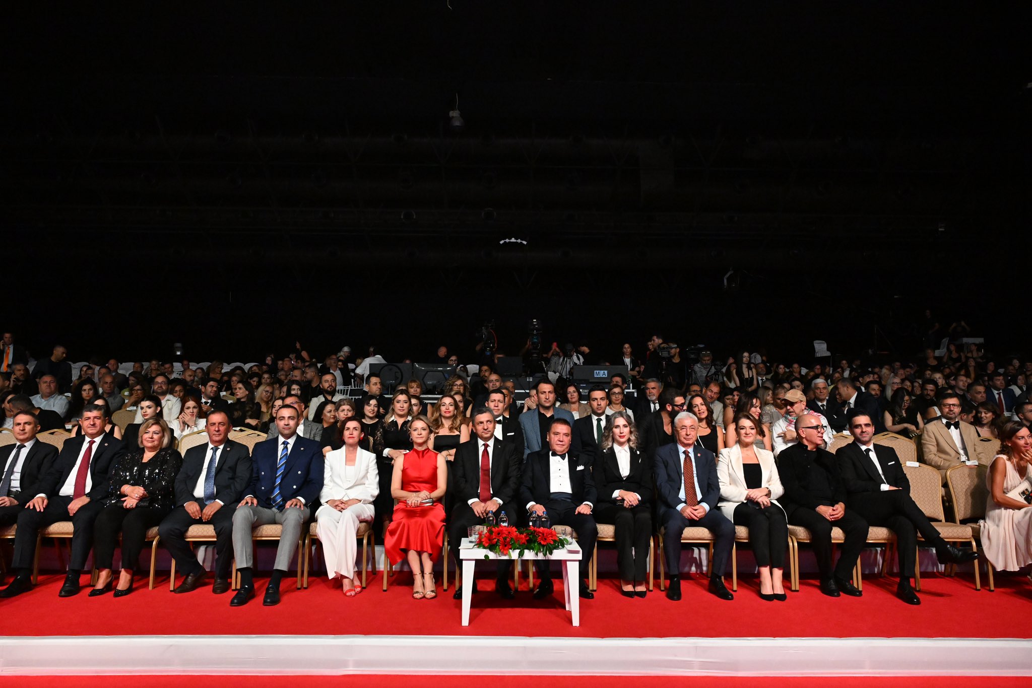 Altın Portakal, 'Onur' ve 'Başarı' ödülleri Sahiplerine Kavuştu