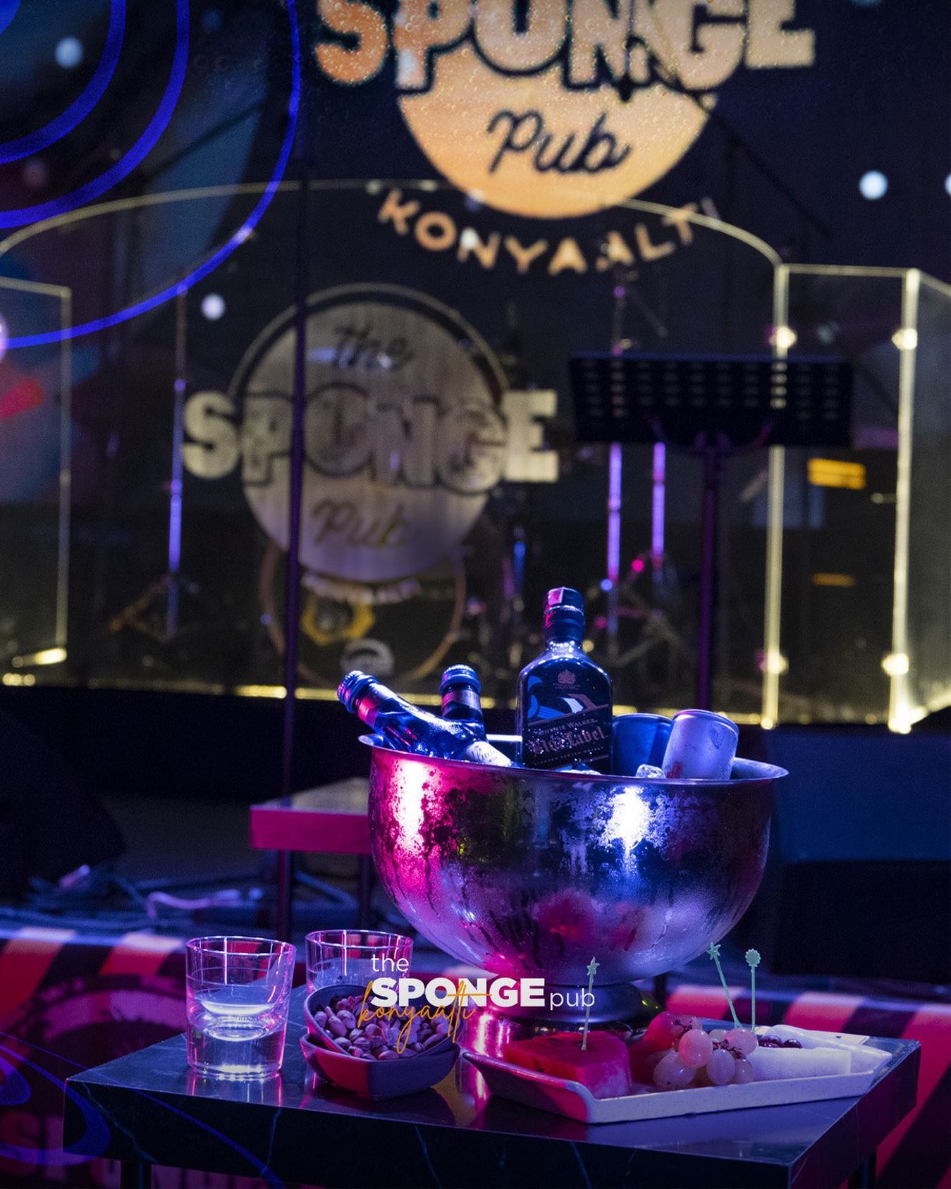 Emre Aydın, Sponge Pub Konyaaltı'nda Sahne Alacak!