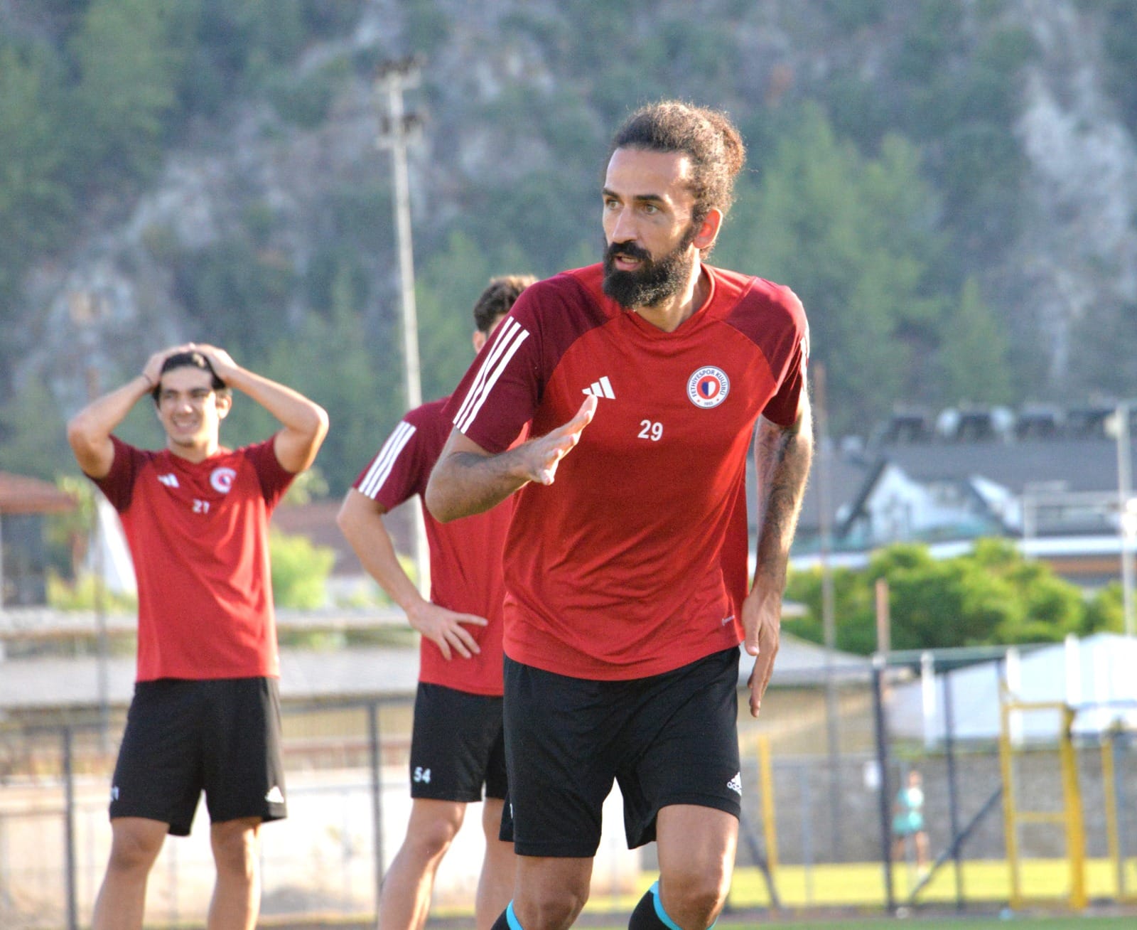 Feyhiyespor, 1461 Trabzon FK hazırlıklarını sürdürüyor