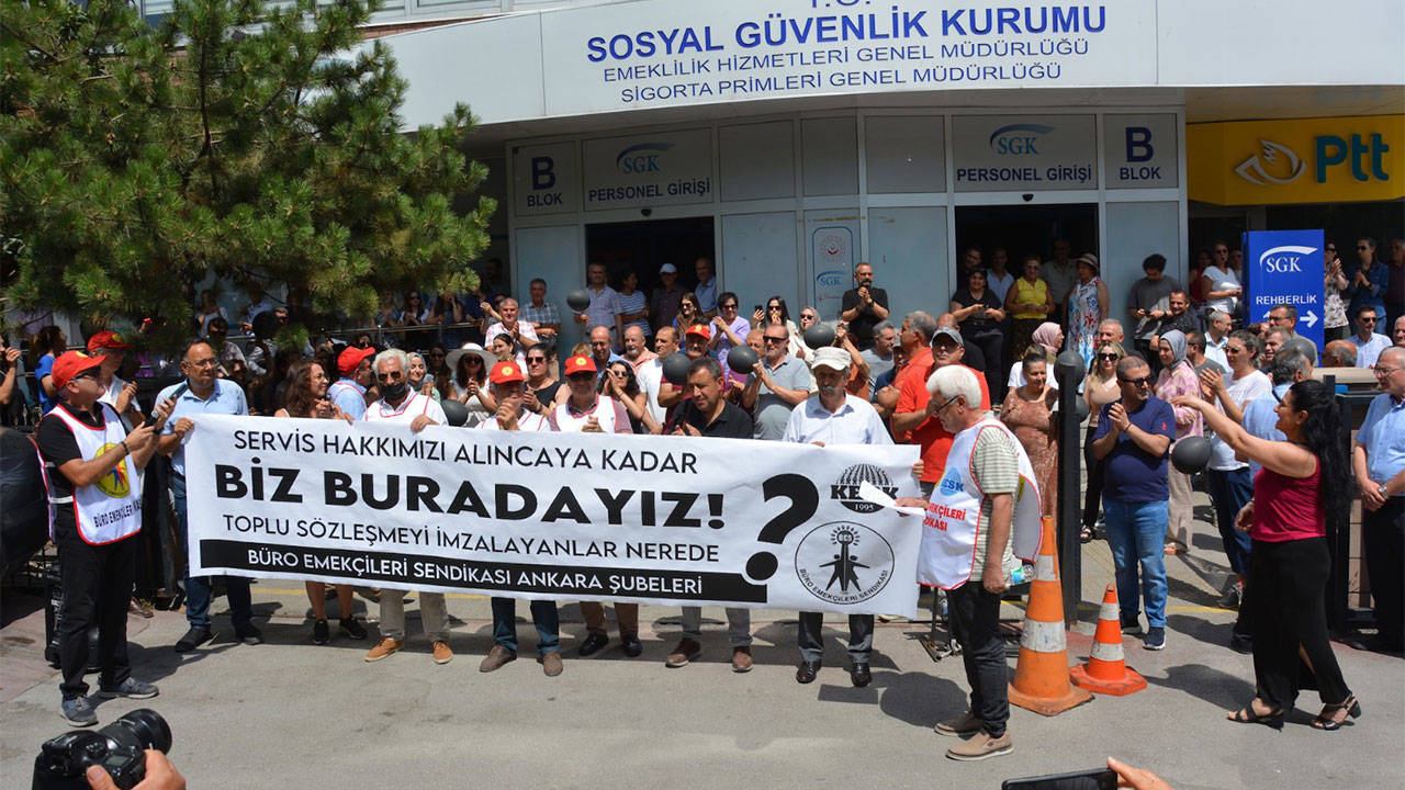 Devrim Mol “Bizler Alanlardayken Sizler Neredeydiniz?”