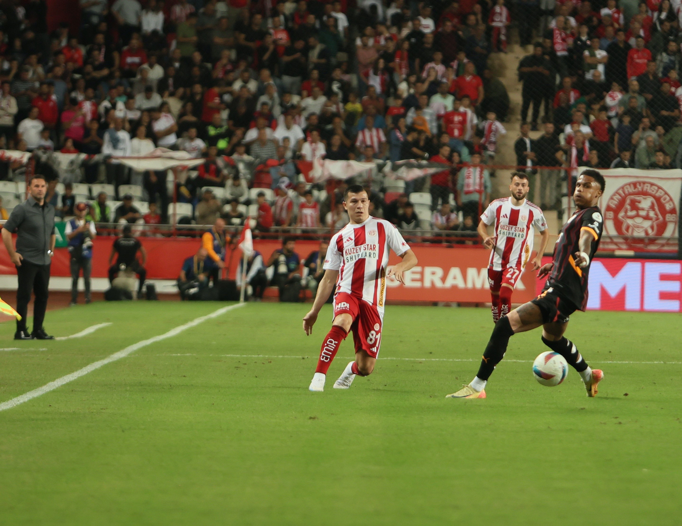 Antalyaspor:0 – Galatasaray:1 (İlk yarı)