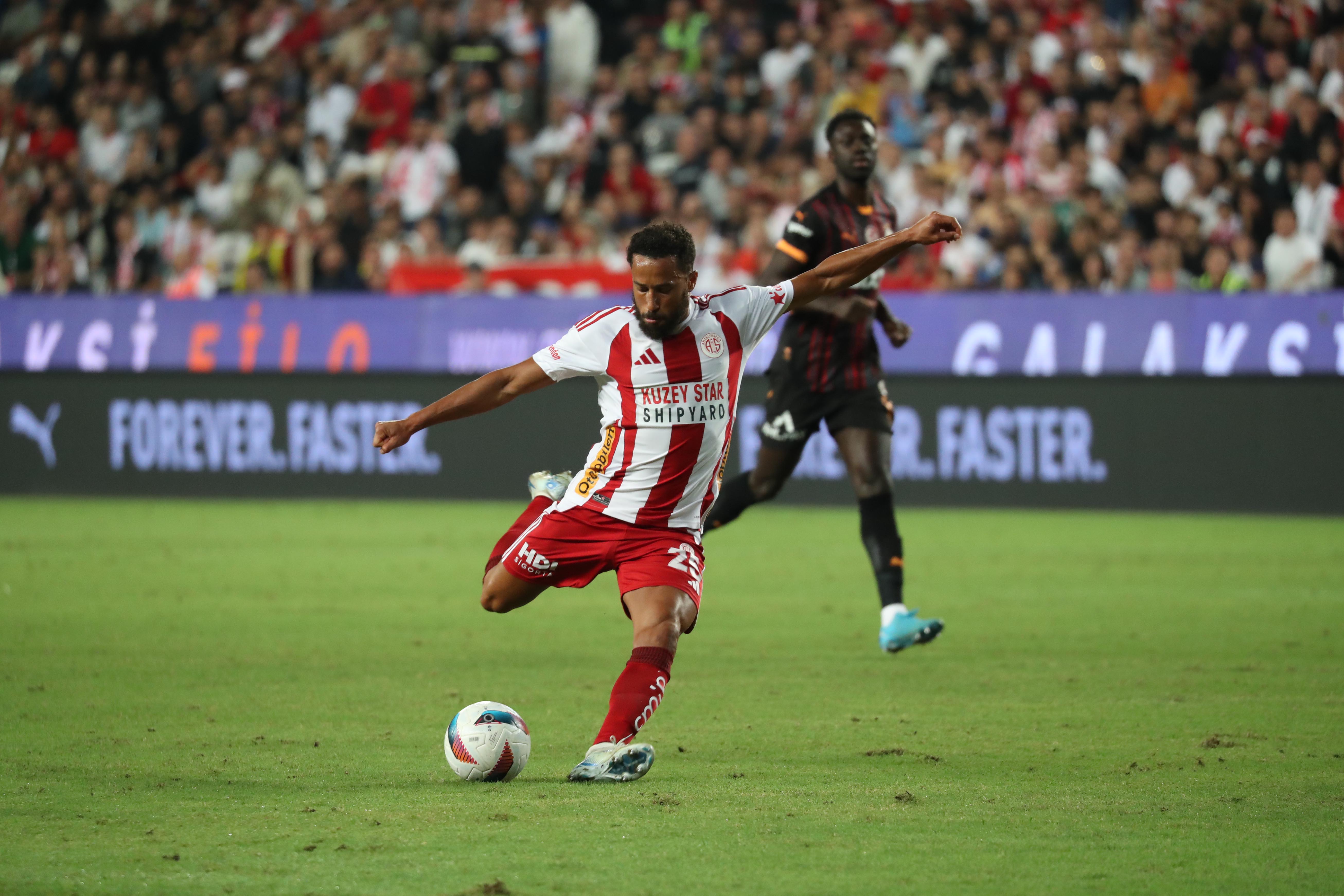 Antalyaspor lidere direnemedi! Antalyaspor:0 – Galatasaray:3