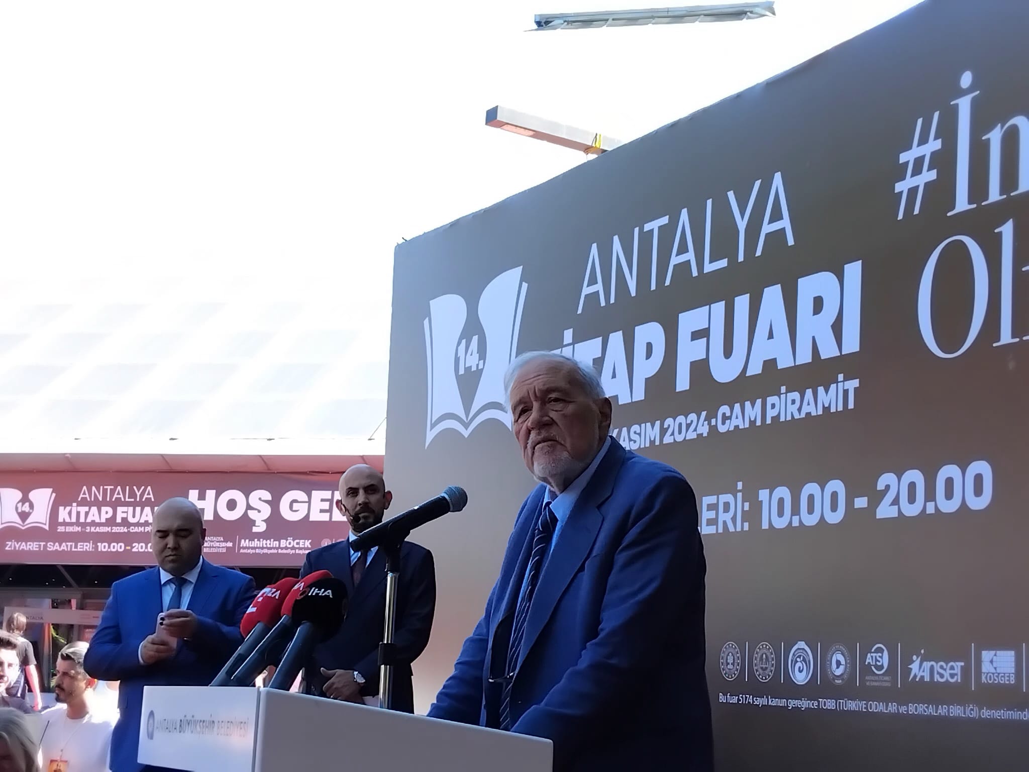 Antalya Kitap Fuarı 14. Yılında Kitapseverlerle Buluştu