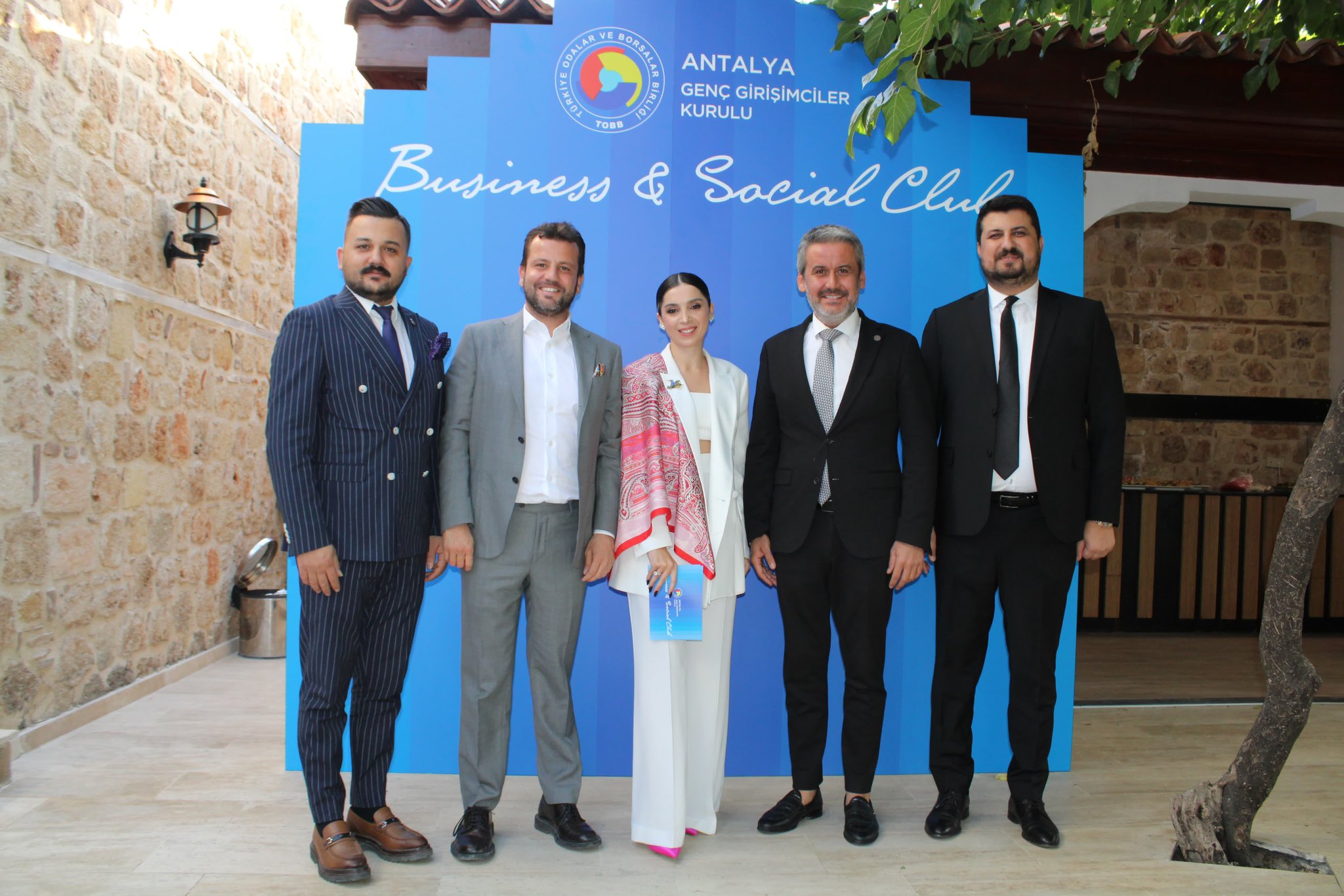 Antalya'da Genç Girişimciler "TOBB GGK Business & Social Club" Etkinliğinde Bir Araya Geldi