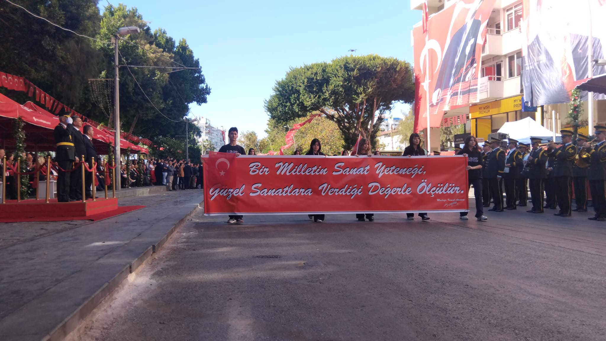 Cumhuriyet Meydanı'nda Cumhuriyet Coşkusu