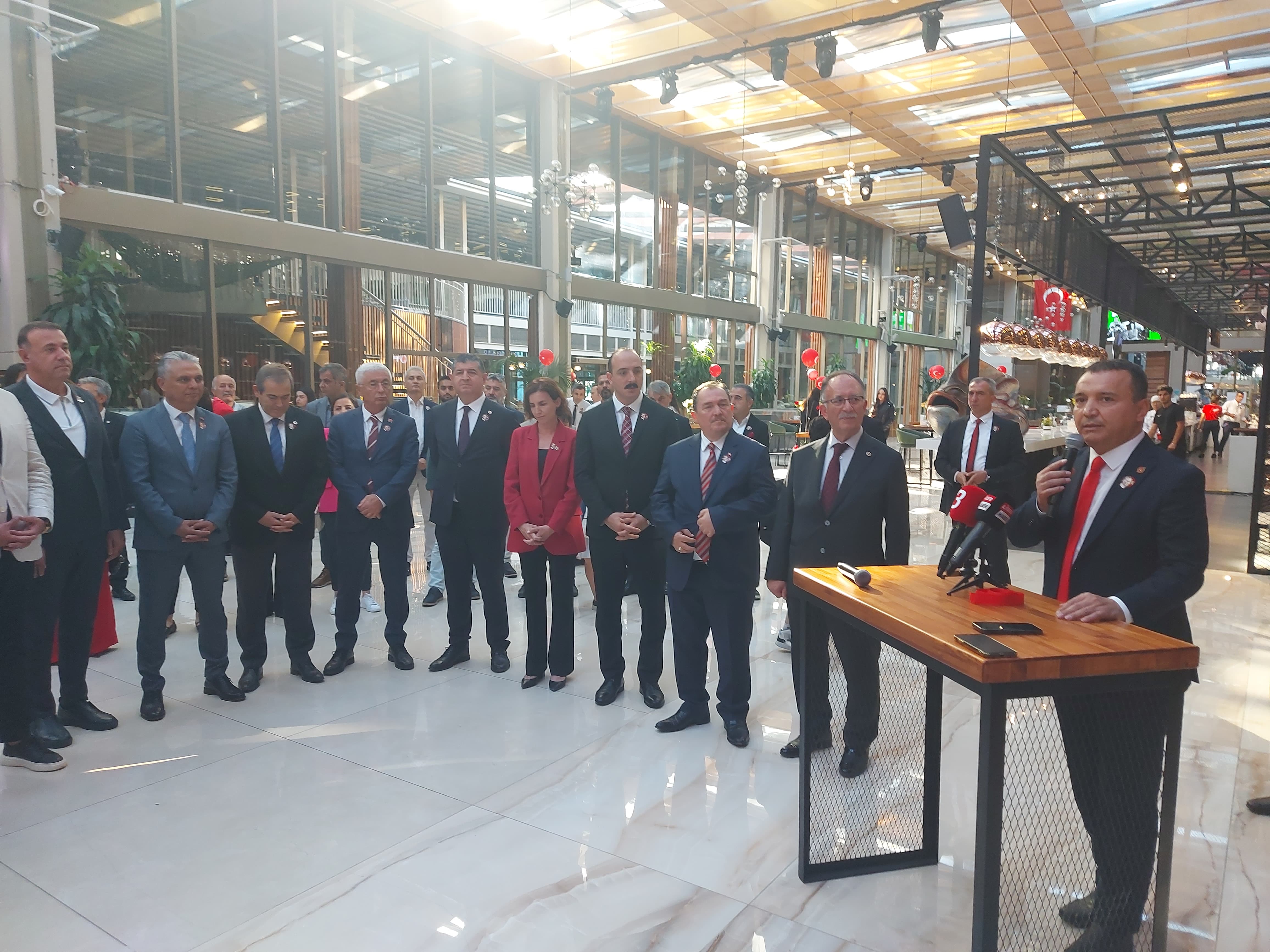Antalya Gazeteciler Cemiyetinden Cumhuriyet’in 101. Yılına Özel Anlamlı Sergi