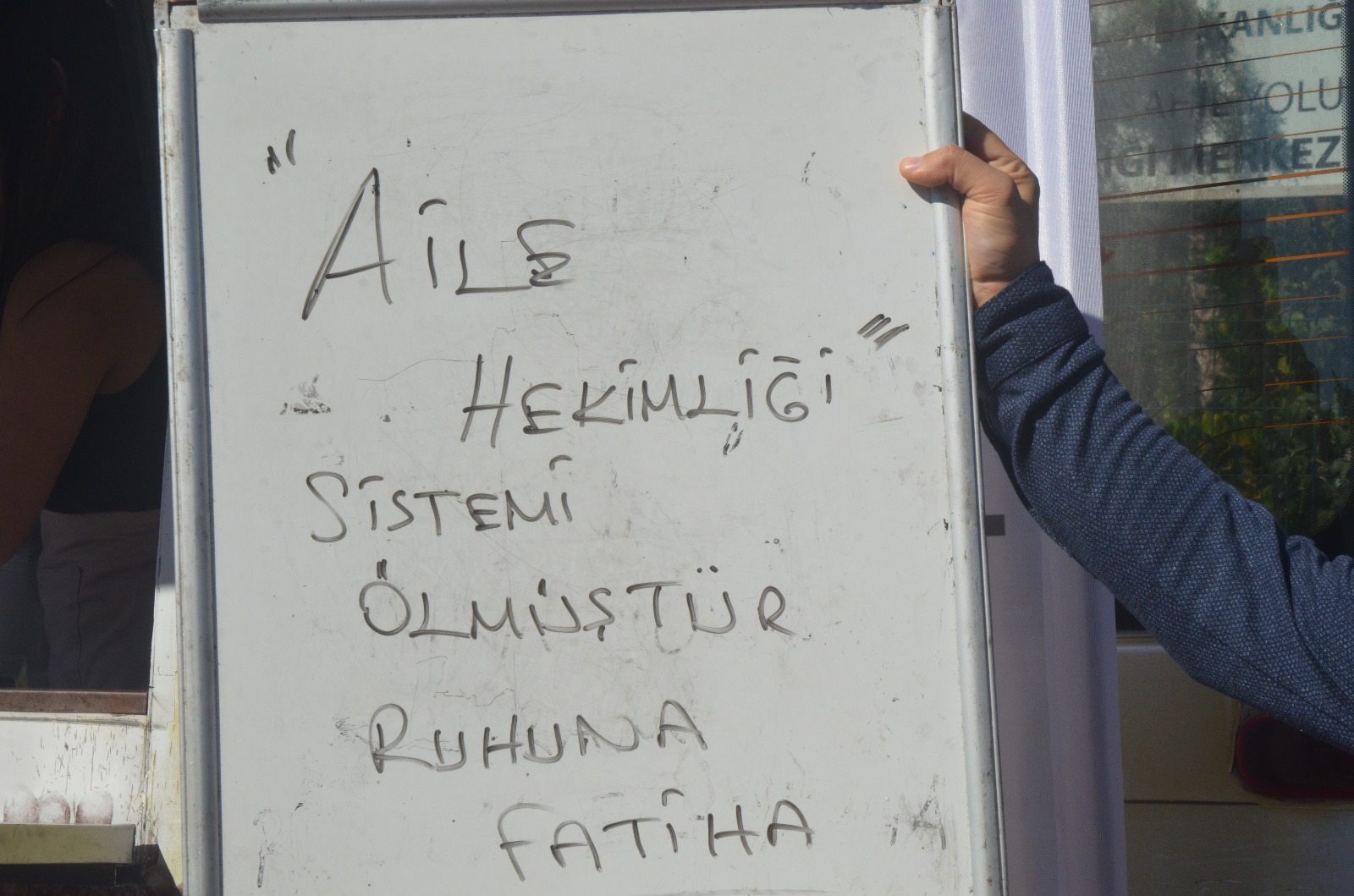 Aile Hekimlerinden Yeni Yönetmeliğe Tepki