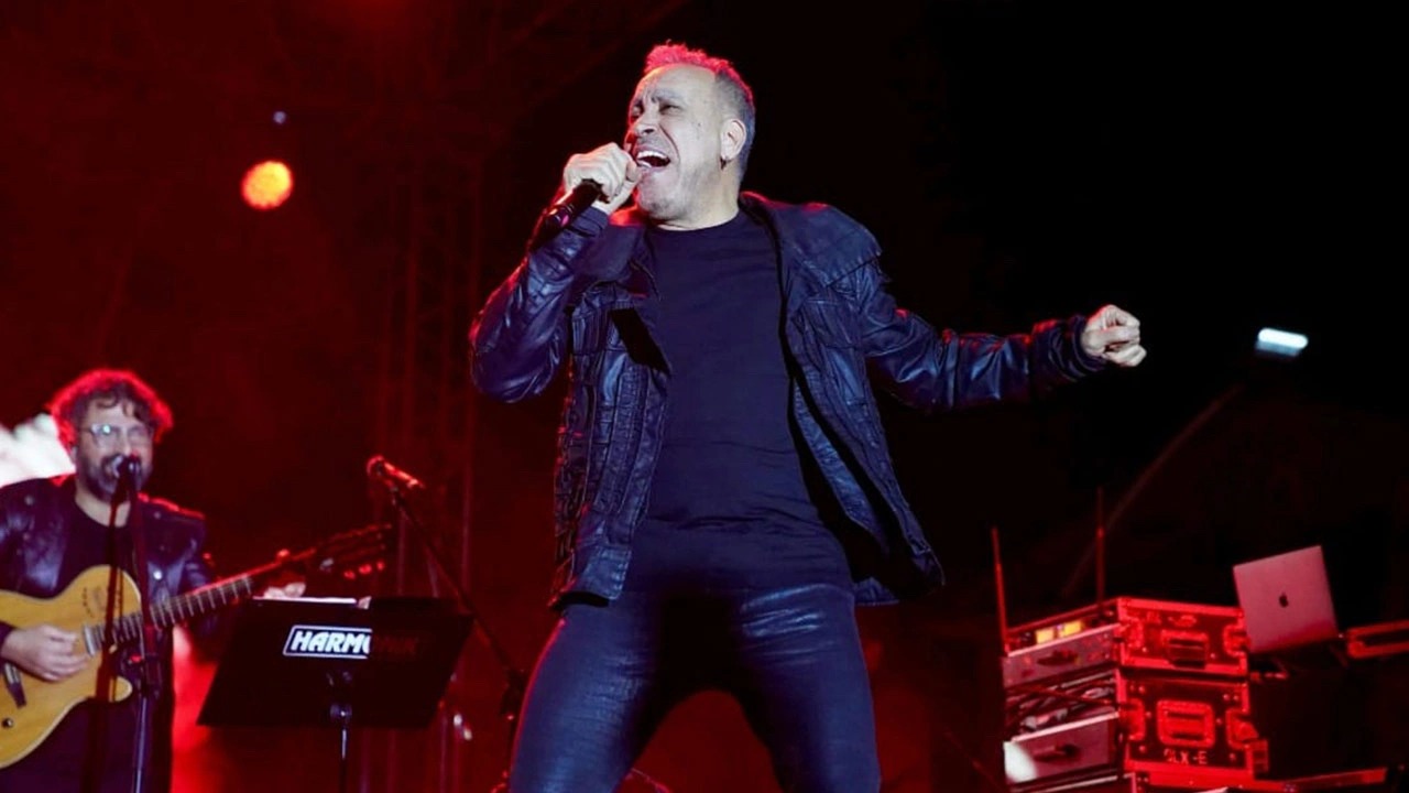 Haluk Levent Bu Gece Antalyalı Hayranlarıyla Buluşacak