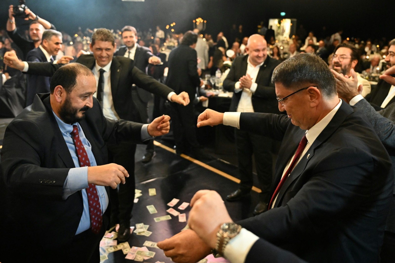 Su Otel’deki Düğün Antalya'nın Önde Gelen İsimlerini Buluşturdu