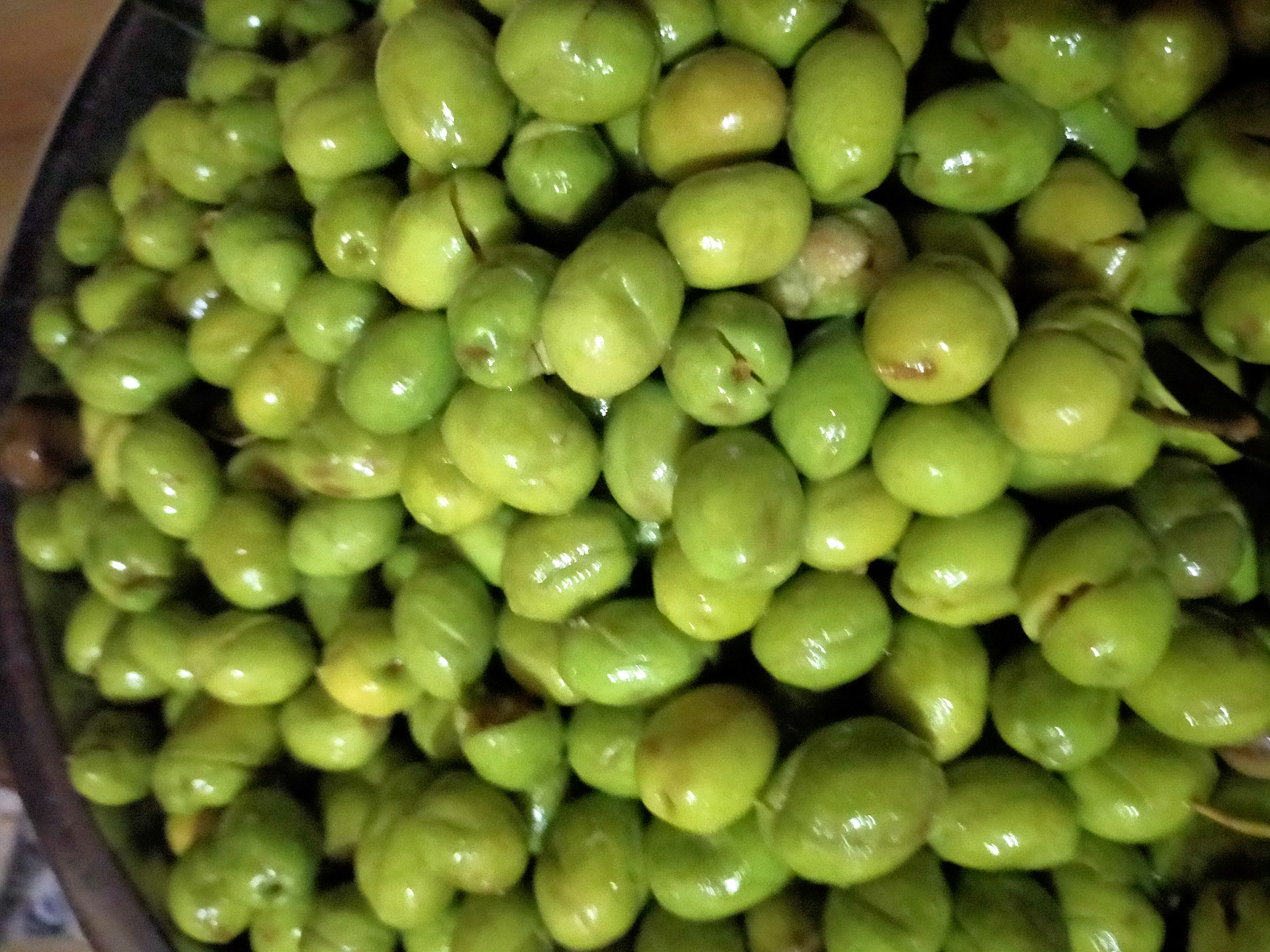 Zeytin Hasadı Başladı: Evde Yeşil Zeytin Yapımı