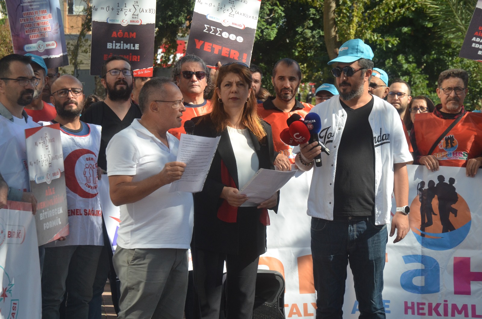 Dilek Şahin: 'Hasta Başvuru Sayısına Göre Ceza Sistemi Hekimlere Adil Değil'
