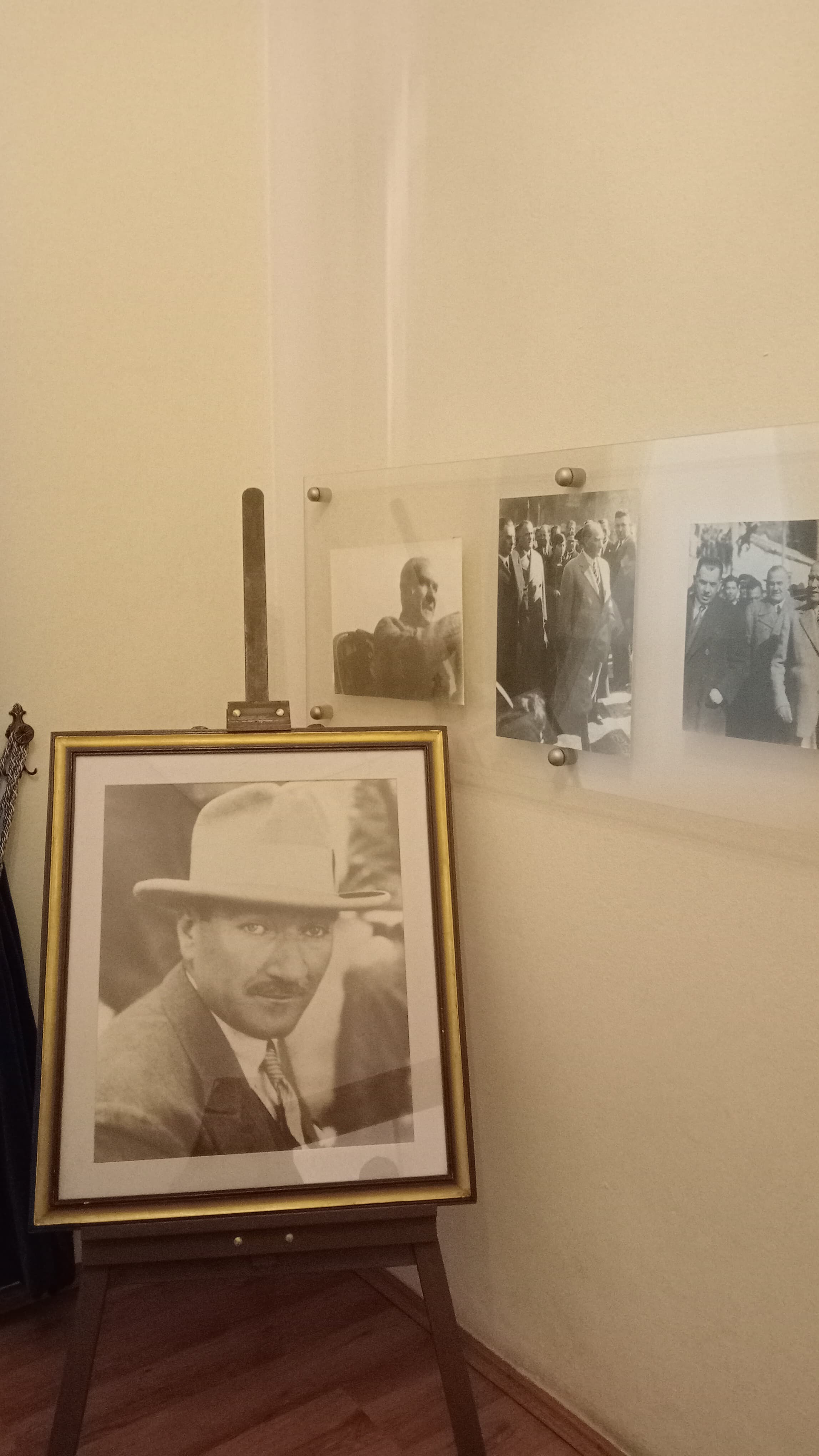 Antalya Atatürk Evi Müzesi Ziyaretçilerini Tarihi Bir Yolculuğa Çıkartıyor