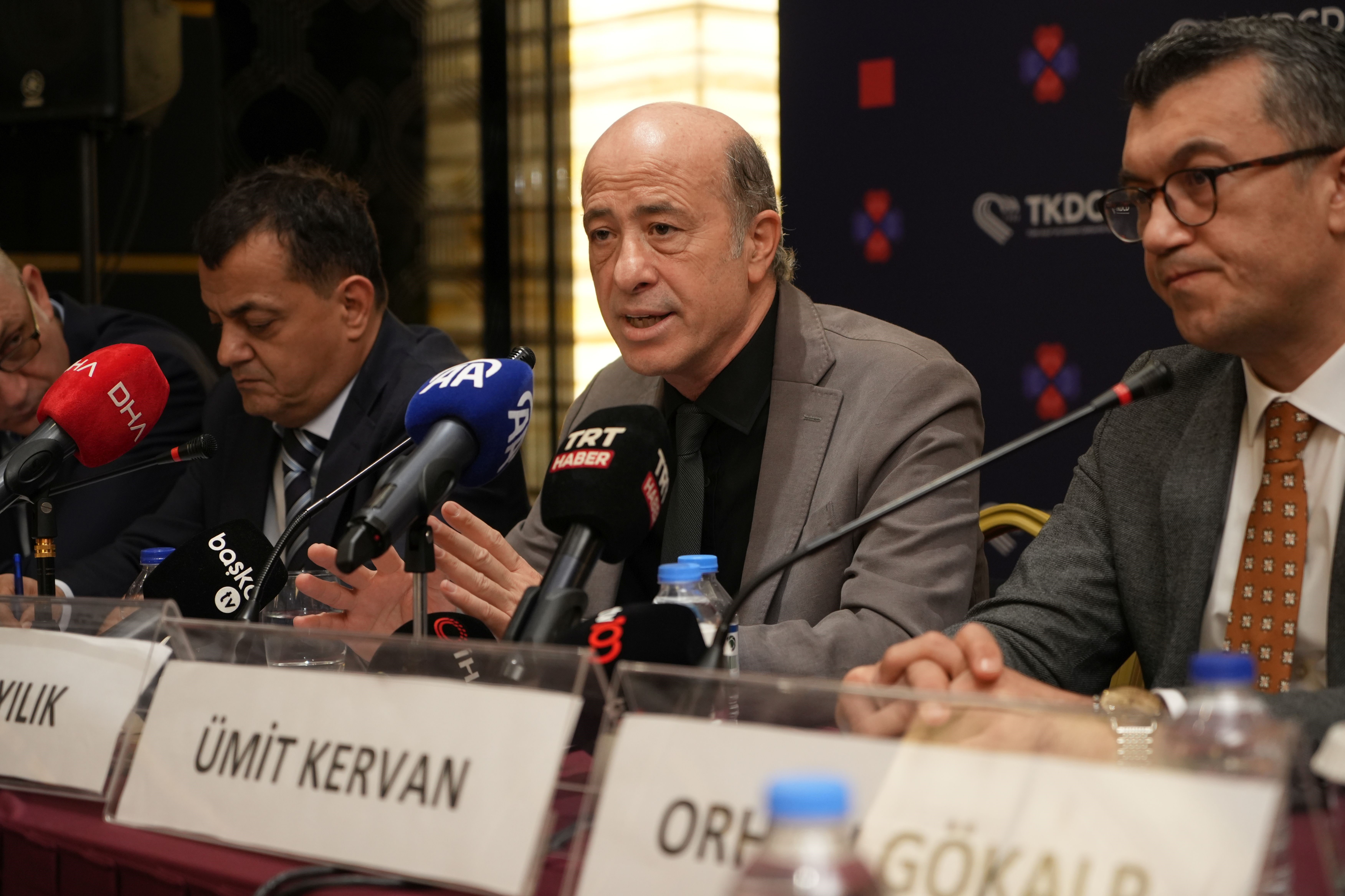 Sosyal medyada hastalık aramak: "Sağlığınızdan olmayın"