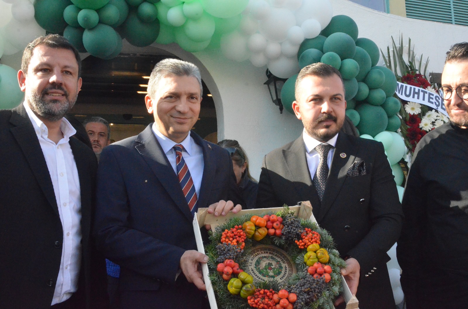 Romm Caffe’nin Açılışını Vali Şahin Yaptı