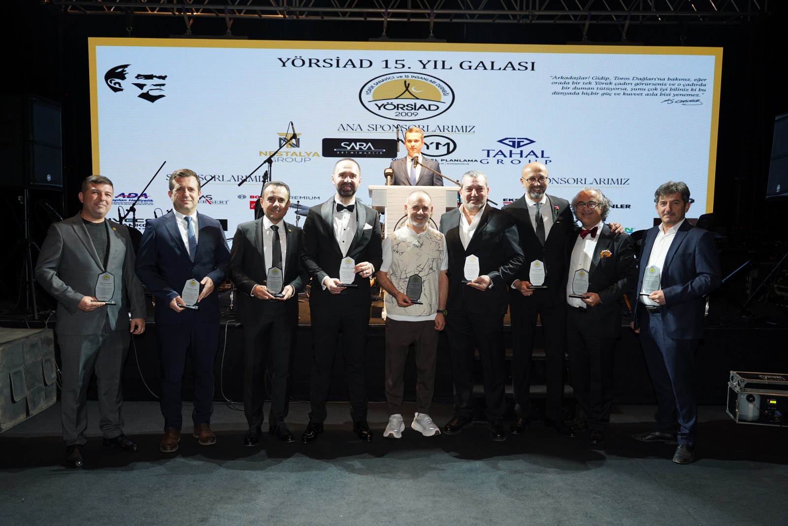 YÖRSİAD 15. Yılını Coşkuyla Kutladı