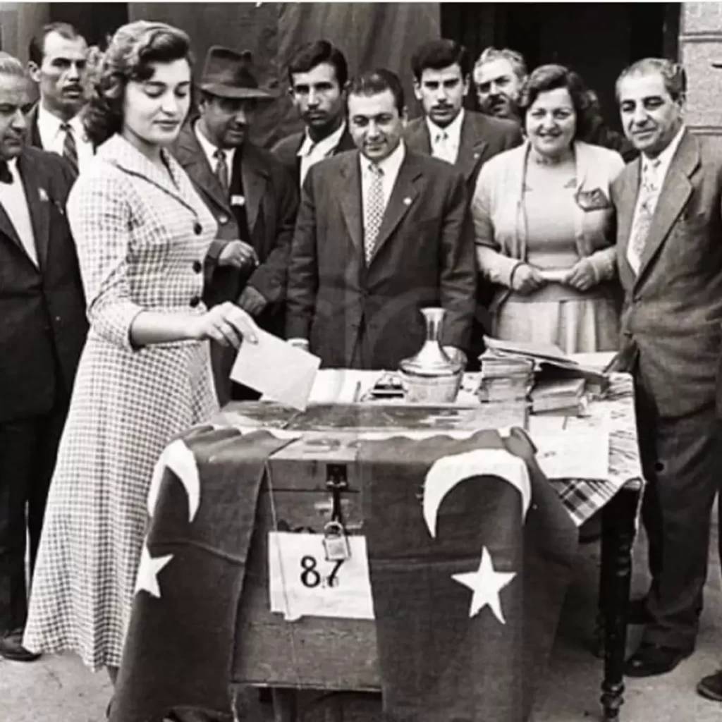 5 Aralık “Dünya Kadın Hakları Günü” Kutlu Olsun