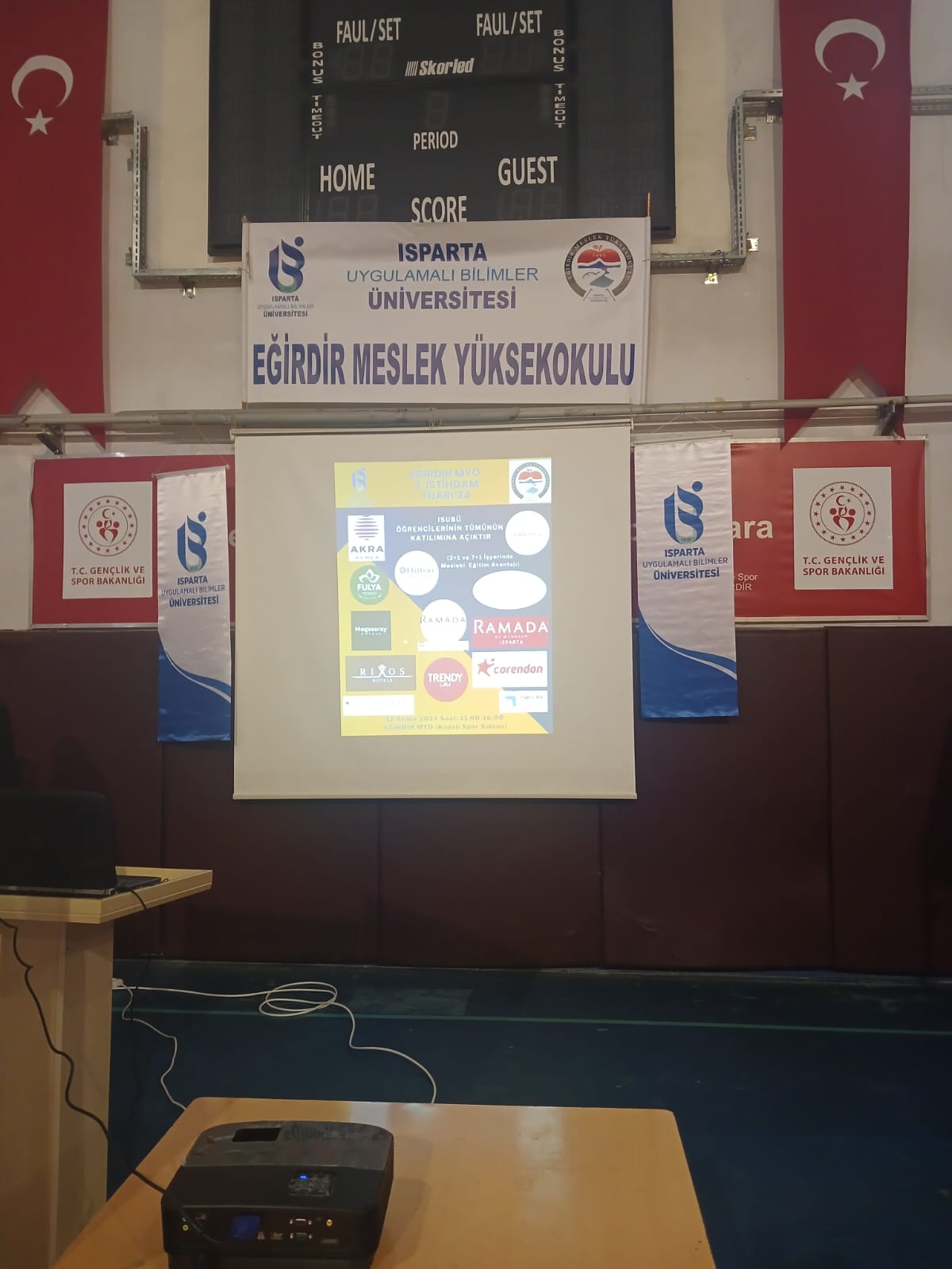 Eğirdir Meslek Yüksek Okulu 3. İstihdam Fuarı Düzenlendi